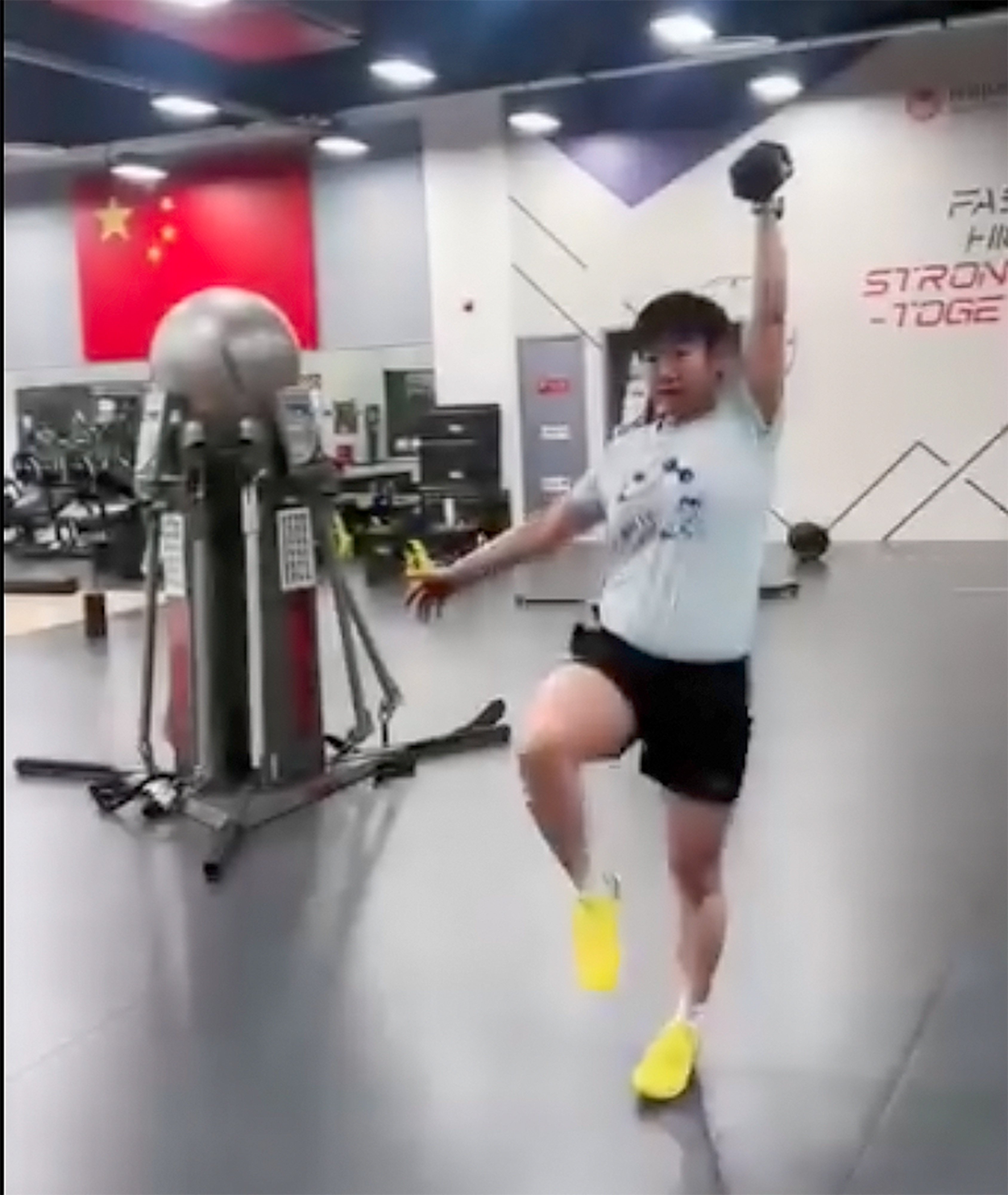 Sun Yinghsa has been seen encouraging herself with shouts of “Come on, China’s Kobe” when she increases the intensity of her weight training. Photo: Handout