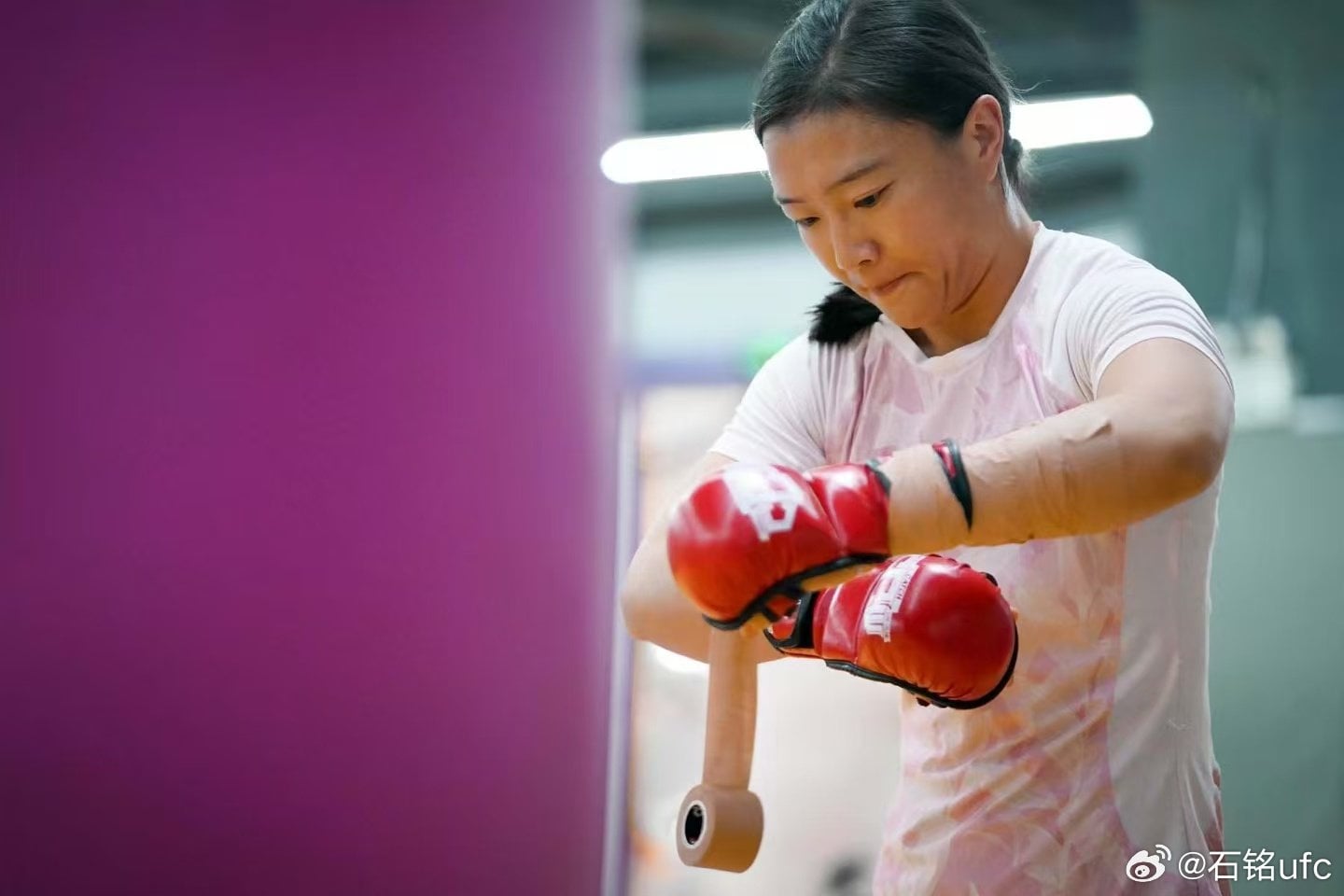 Shi Ming practices MMA at a club in her spare time. Photo: Shi Ming’s Weibo