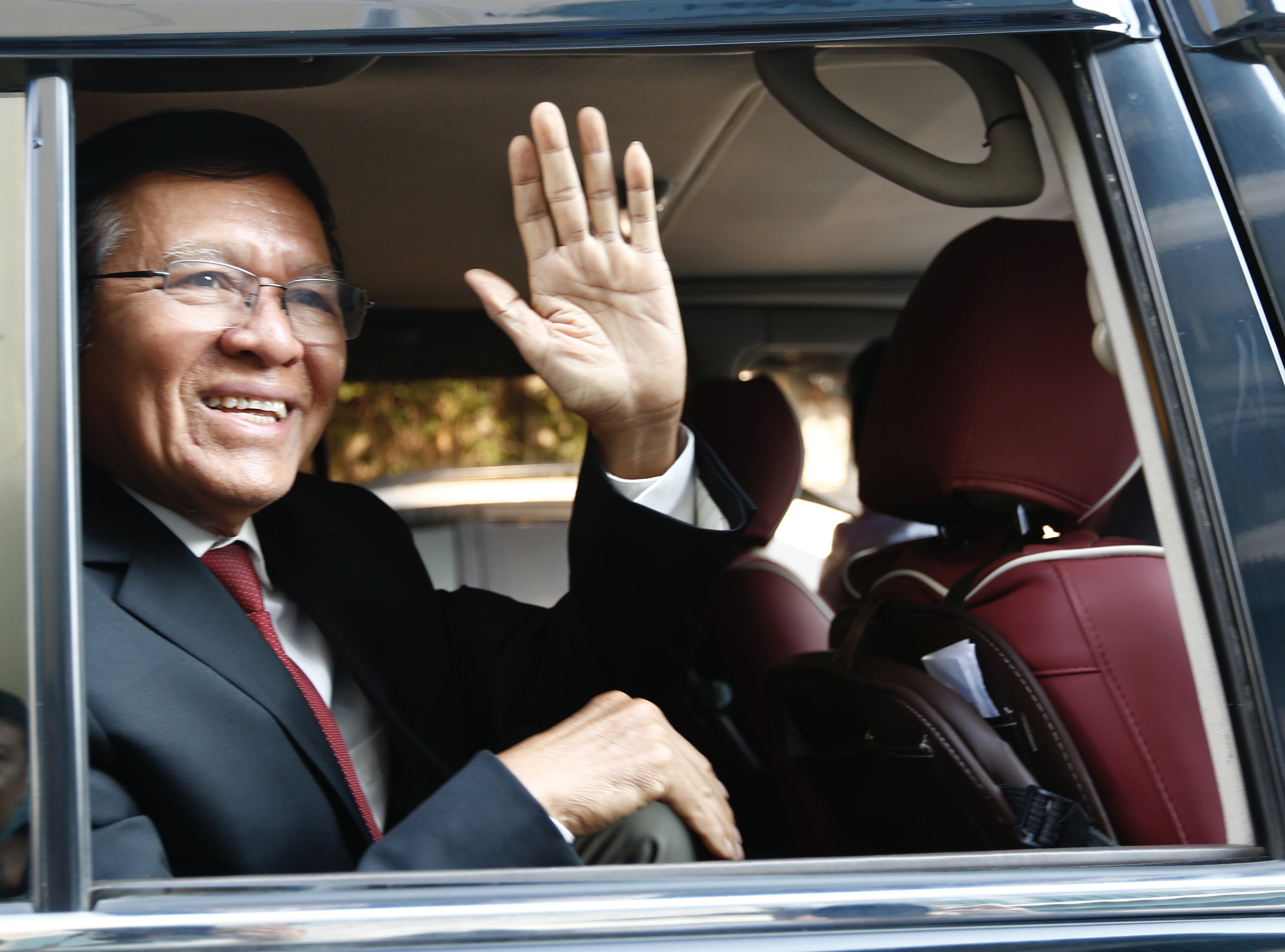 Kem Sokha, former leader of the opposition Cambodia National Rescue Party (CNRP), arrives to attend a hearing at the Municipal Court in Phnom Penh, Cambodia, in 2023. Photo: EPA-EFE