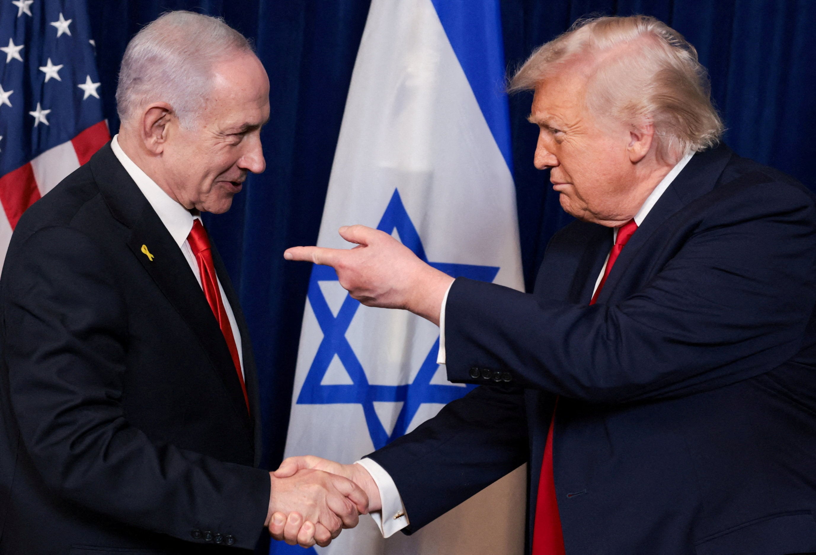 US President Donald Trump, right, and Israeli Prime Minister Benjamin Netanyahu. Photo: Reuters