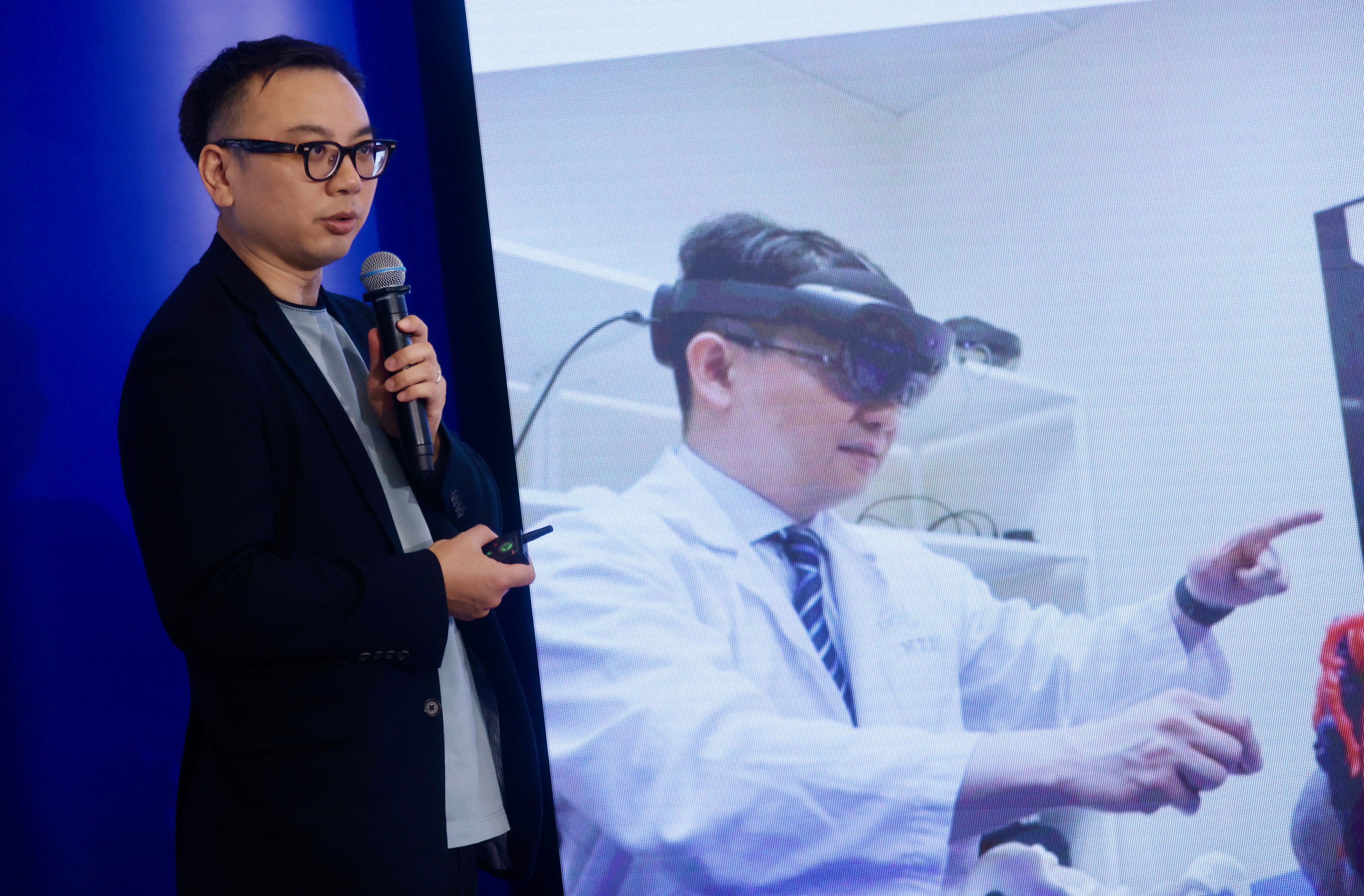 Louis Sze, CEO of Syngular Technology, makes his start-up business pitch on his way to winning last year’s EQT Impact Challenge in Hong Kong. Photo: Jonathan Wong
