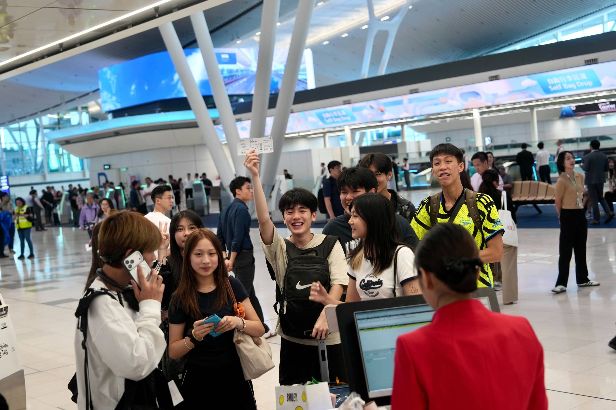 Travellers at Terminal 2. Photo: Sam Tsang Travellers at Terminal 2. Photo: Sam Tsang