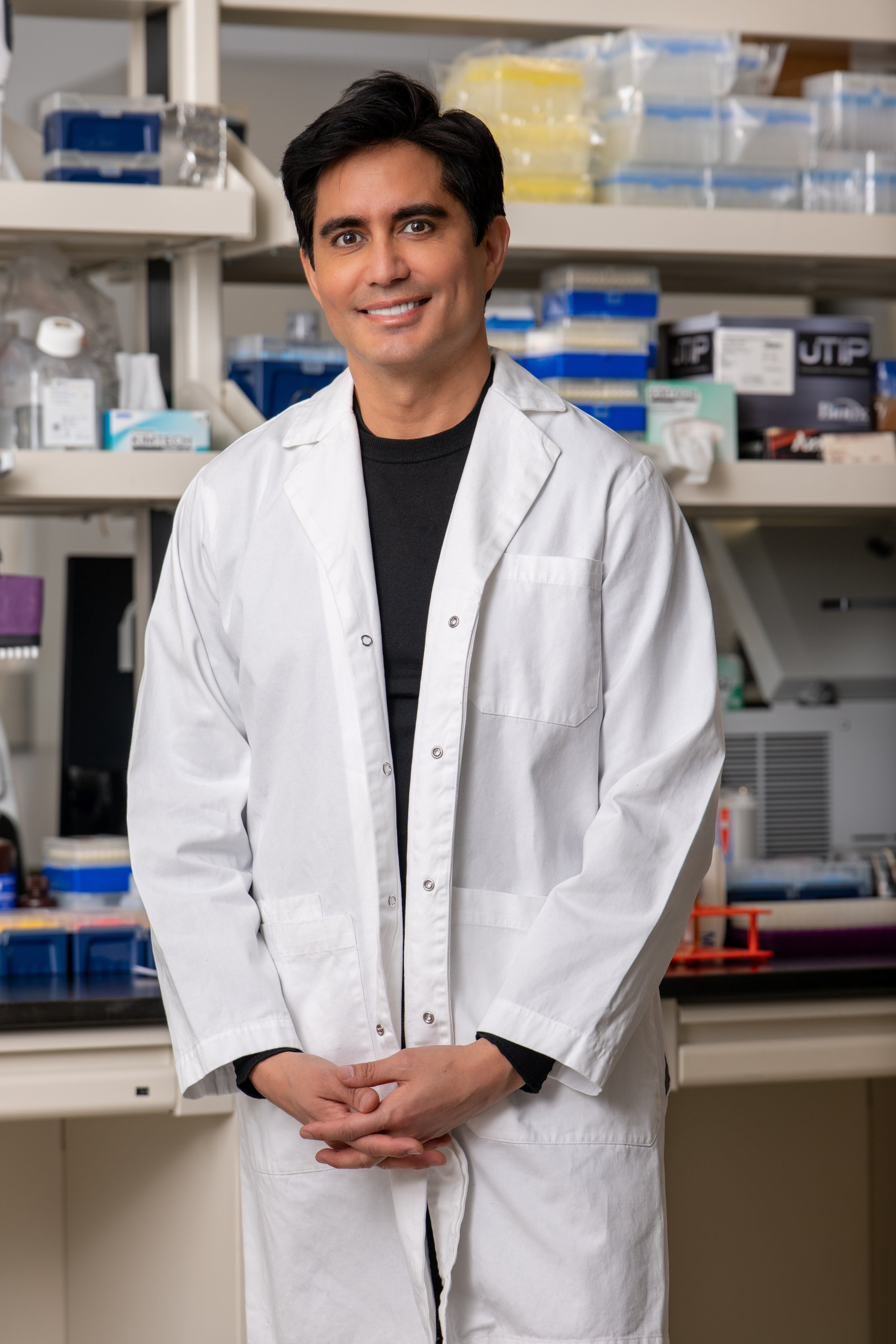 Cosmetic chemist Alec Batis, 57, says applying a daily sunscreen with an SPF of at least 30 is “non-negotiable” as UV radiation is the single largest external driver of skin ageing. Photo: Sweet Chemistry