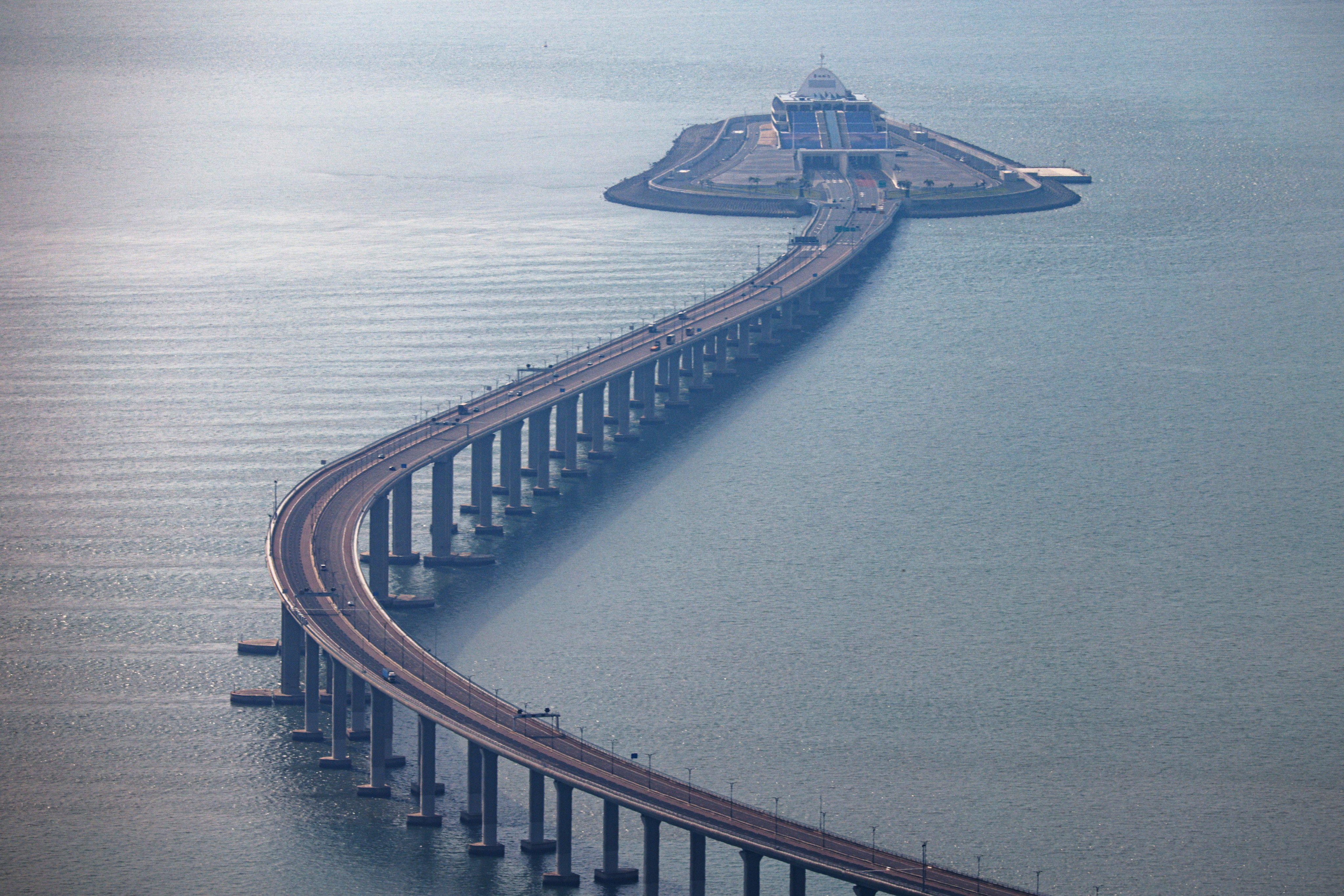 According to mainland Chinese authorities, the number of cross-border trips made by single-plate vehicles from Hong Kong and Macau via the Hong Kong–Zhuhai–Macau Bridge has surpassed 10 million. Photo: Eugene Lee