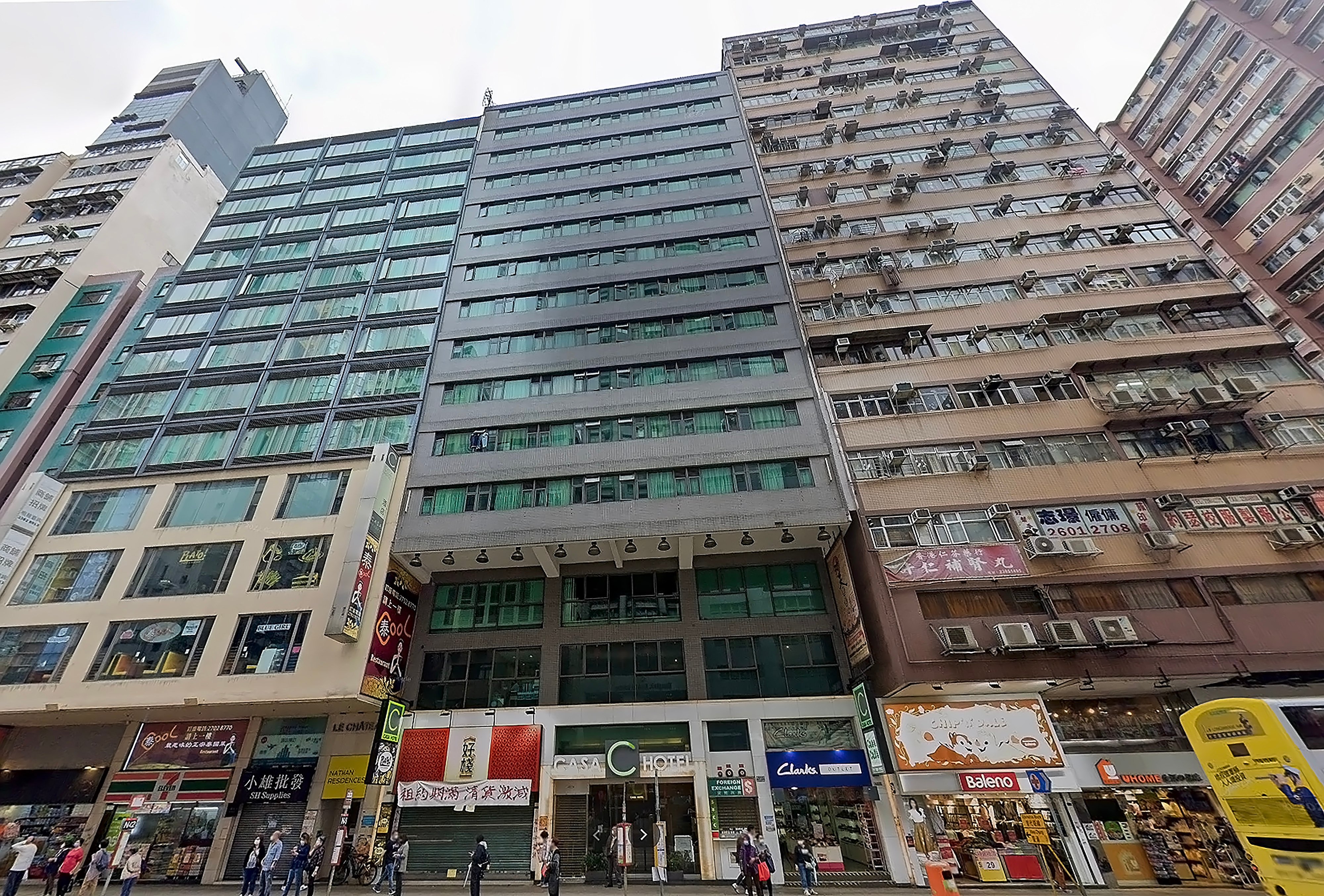 The 162-room Casa Hotel occupies a 14-storey commercial-residential building at 487-489 Nathan Road. Photo: Google Maps