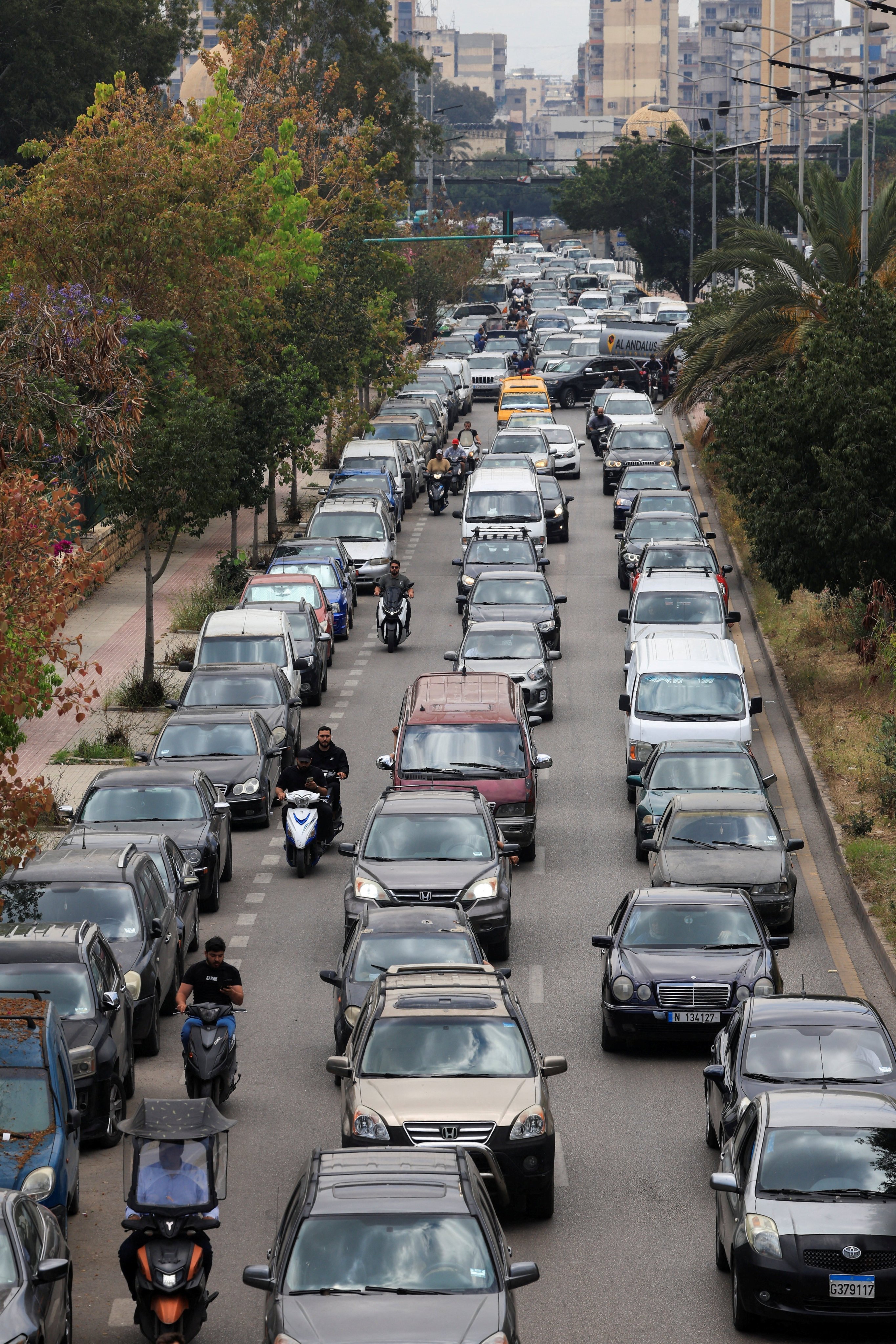 Traffic clogs an exit route as residents flee the southern suburbs of Beirut on Monday. Photo: Reuters