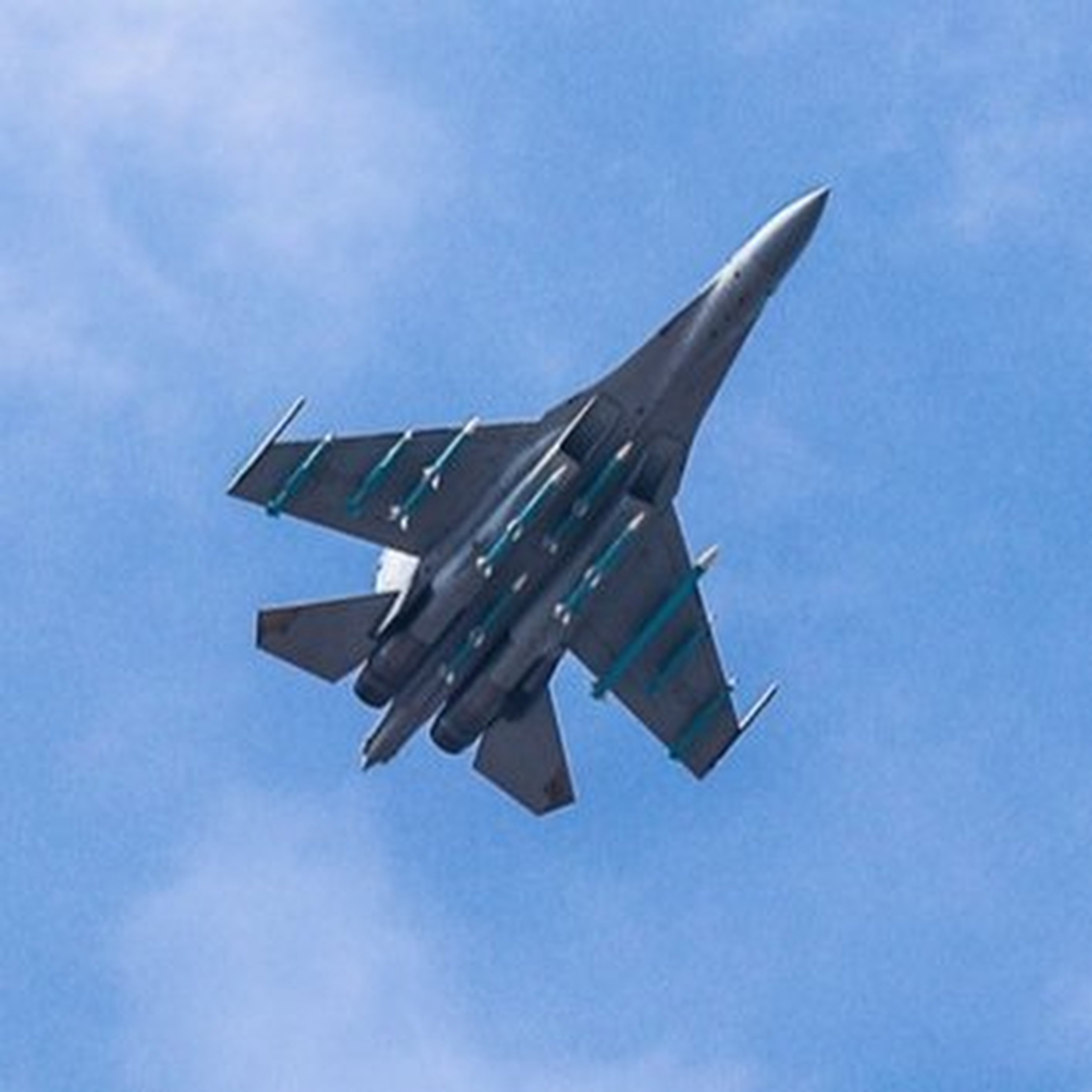 A Chinese J-16 fighter jet loaded with missiles including the PL-15, which has a range of 200km. Photo: Handout