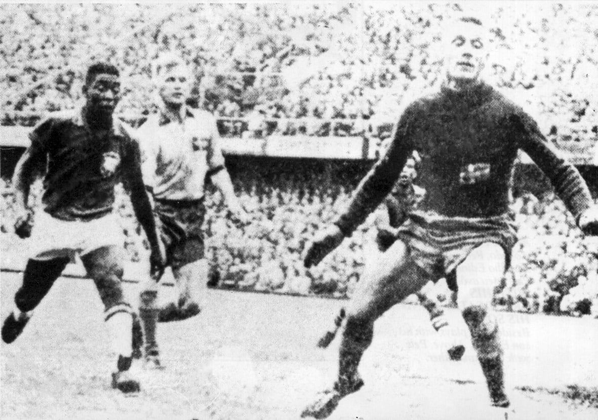 Pelé (left) introduced himself to the game globally at the 1958 World Cup. Here he is closing on Sweden goalkeeper Kalle Svensson during the final in Stockholm. Photo: Getty Images