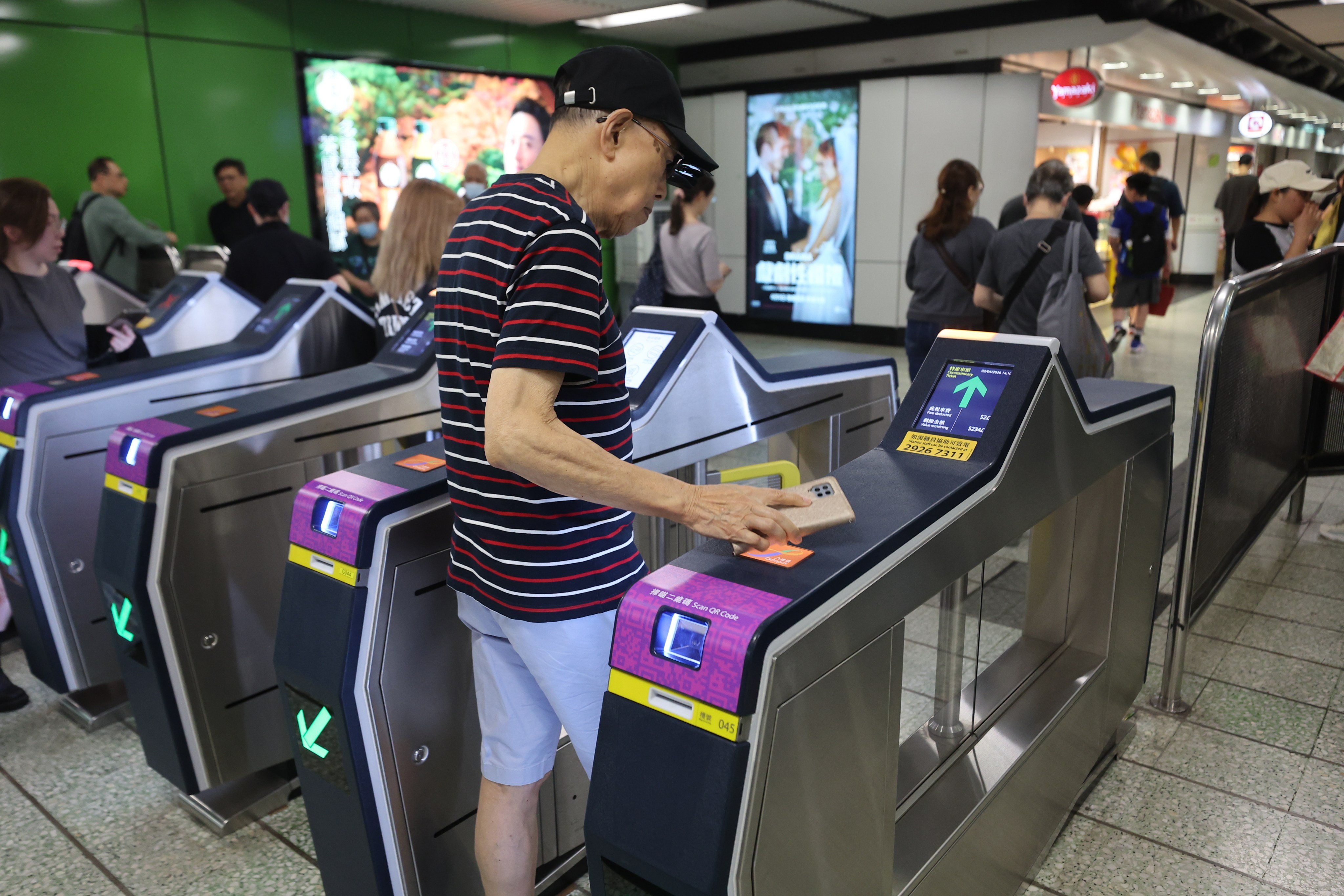 Hong Kong authorities will not cap the monthly number of subsidised trips that eligible elderly and people with disabilities can take under a revamped transport fare scheme. Photo: Edmond So