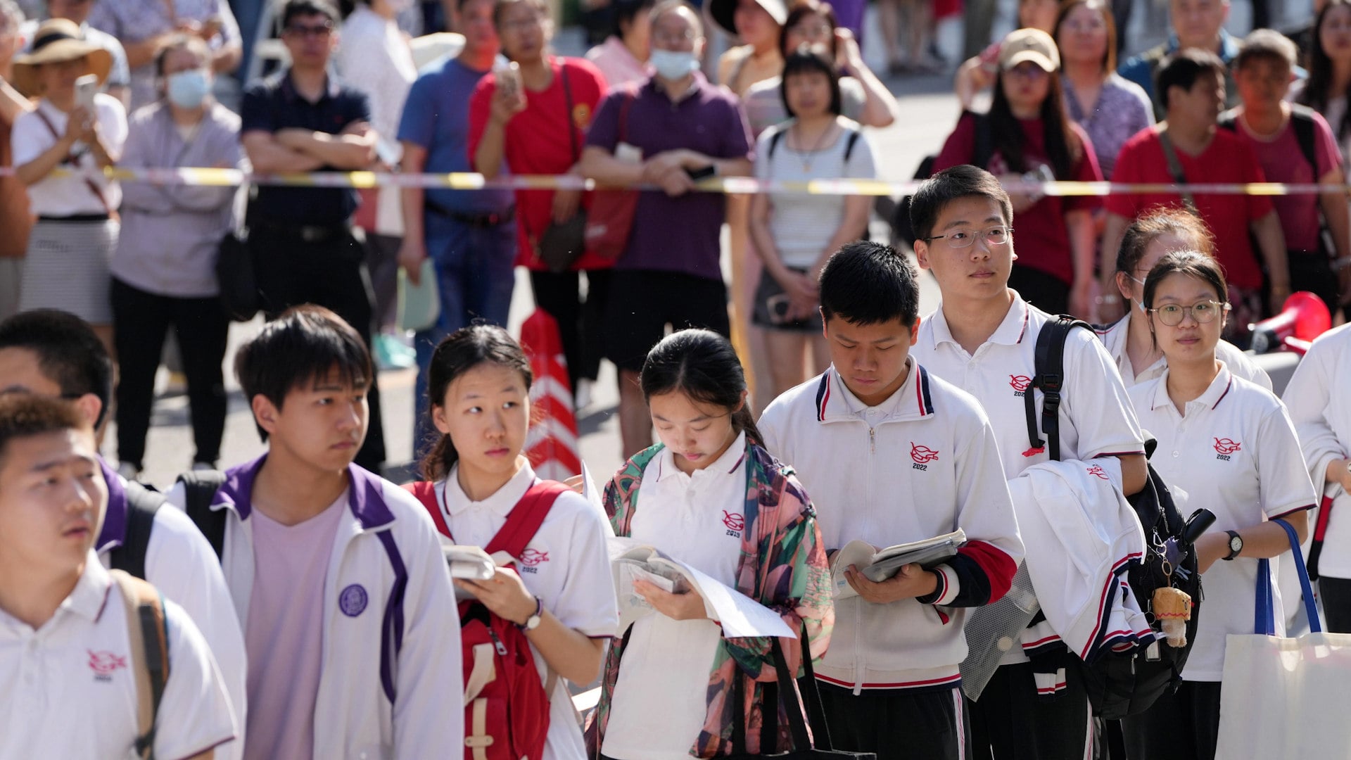 thumbnail for the gaokao video
original photo info:
(250607) -- BEIJING, June 7, 2025 (Xinhua) -- Students wait to enter a national college entrance examination site in Beijing, capital of China, June 7, 2025.
  This year’s national college entrance exam, also known as the gaokao, kicked off Saturday nationwide. A total of 13.35 million Chinese students are set to sit this year’s exam. (Xinhua/Ju Huanzong)