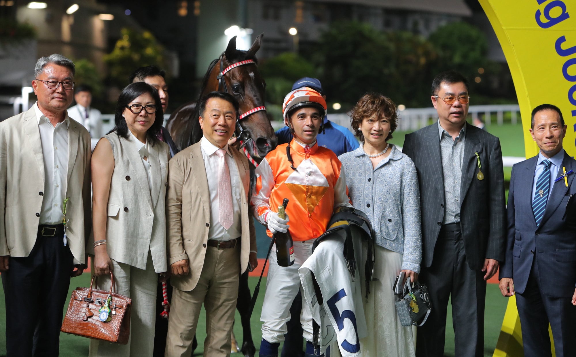 Chill Buddy brings up 1,100 winners for Ricky Yiu.