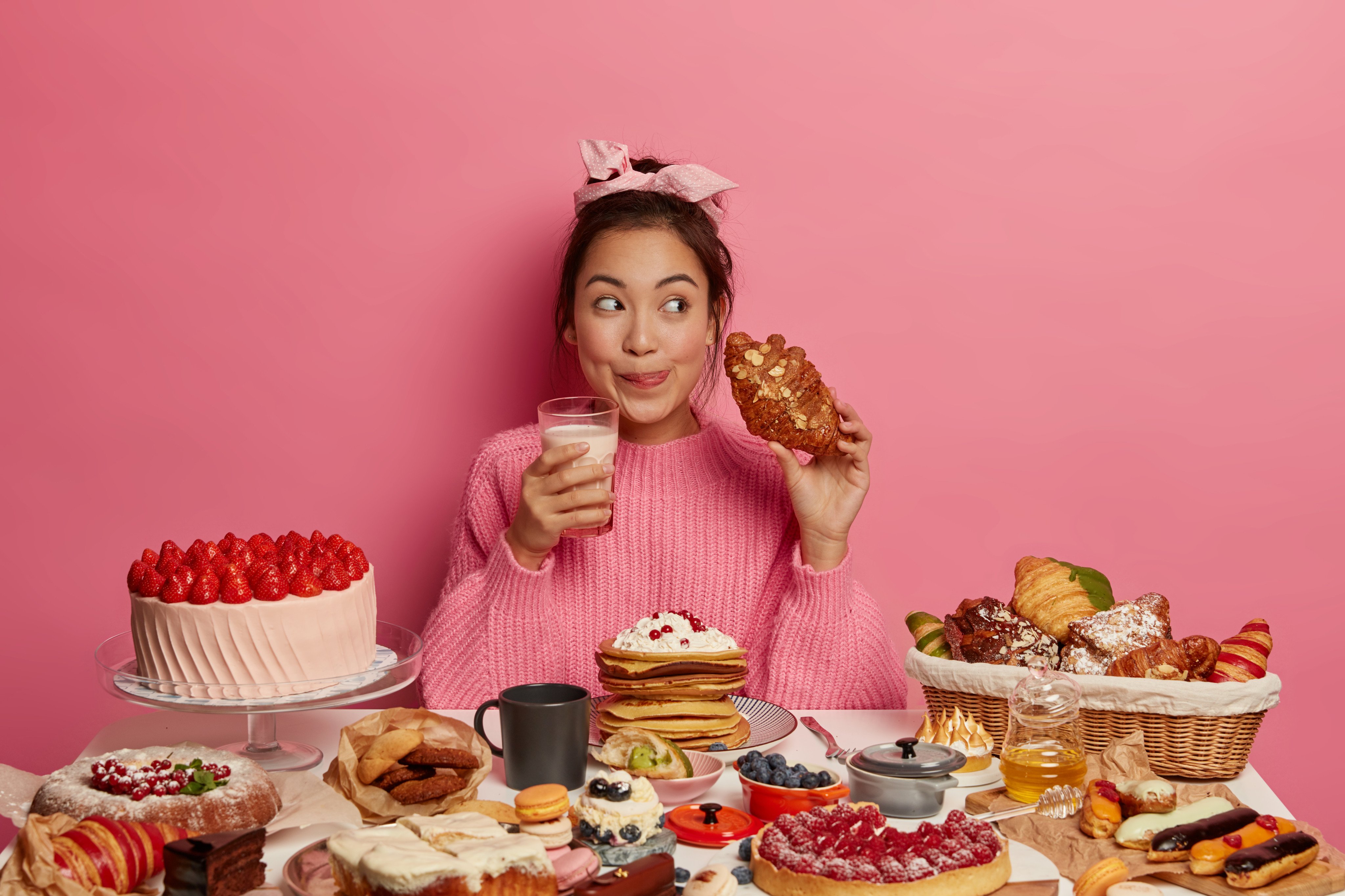 A woman in China has suffered severe health consequences after going on a crash diet then binge eating over several days. Photo: Shutterstock