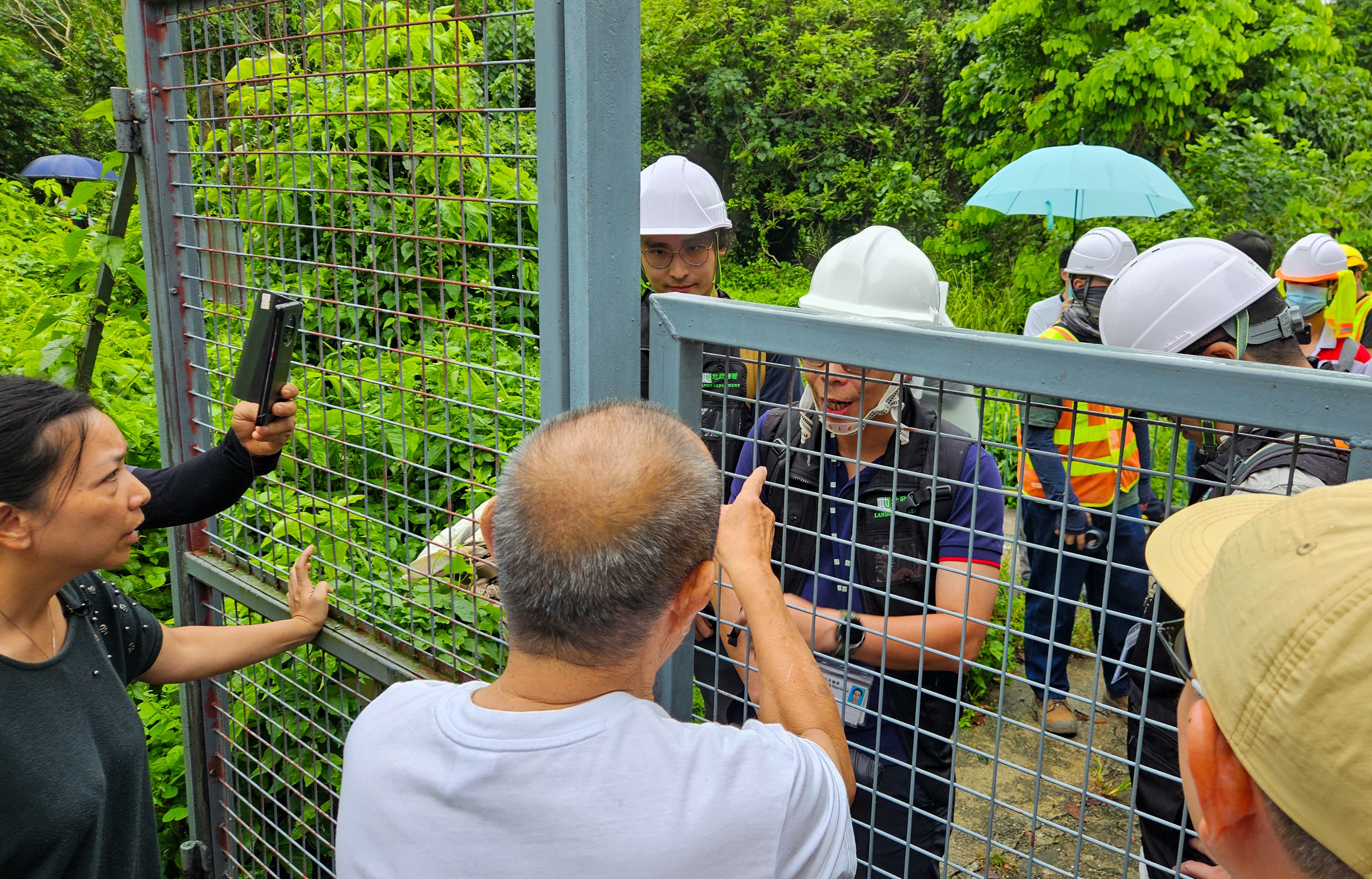 scmp.com - Leopold Chen - Tempers flare as 20 Hong Kong villagers lose homes to Northern Metropolis