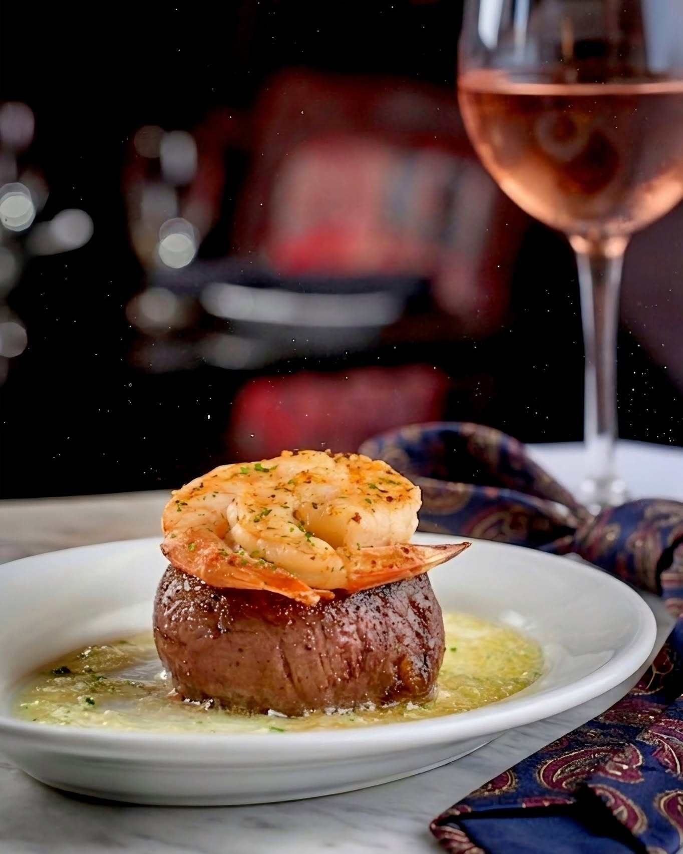 A classic surf-and-turf meal at Ruth’s Chris Steak House in Admiralty. The steakhouse is one of the favourite Hong Kong restaurants of Zinc Leung, chef-owner of omakase restaurant Sushi Zinc. Photo: Instagram/@ruthschrishk
