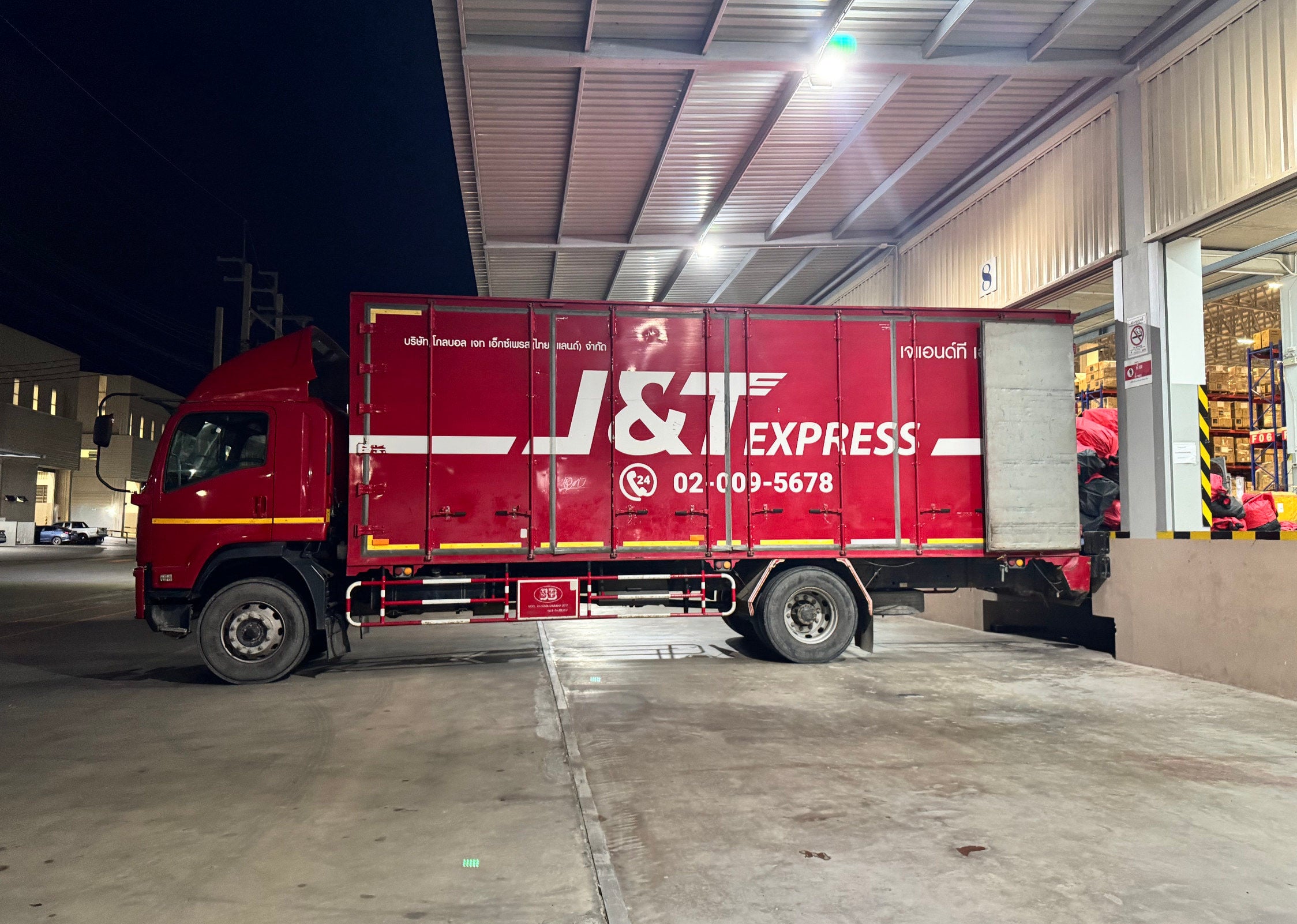 A J&T Express delivery truck is loaded up at one of its warehouses in Bangkok, Thailand. Photo: Wency Chen