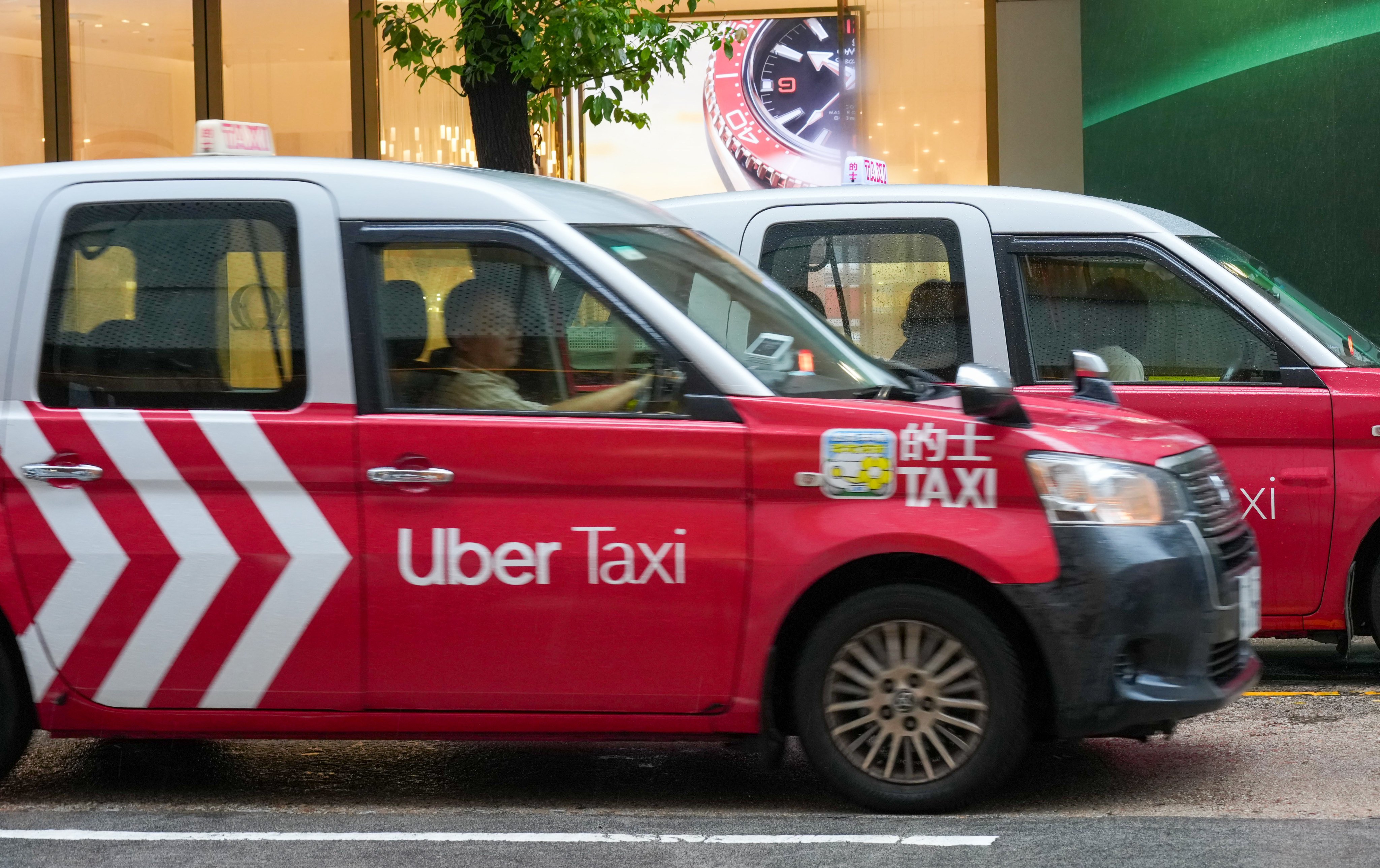 A survey by Uber found strong concern among passengers and drivers over Hong Kong’s proposed permit cap. Photo: Jelly Tse
