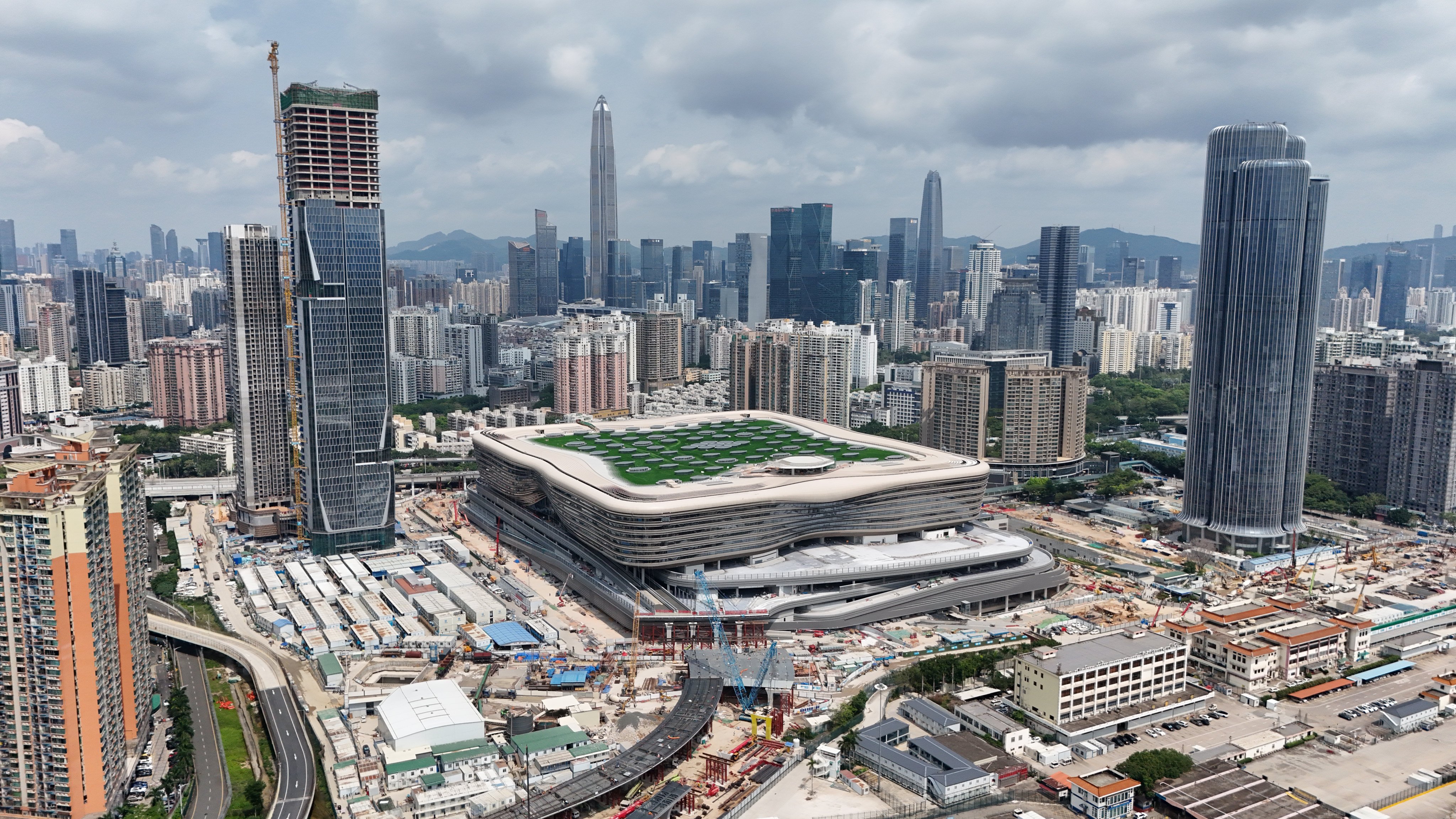Hong Kong and Shenzhen’s new border crossing in the redeveloped Huanggang Port Building will house both sides’ immigration under one roof. Photo: Edmond So