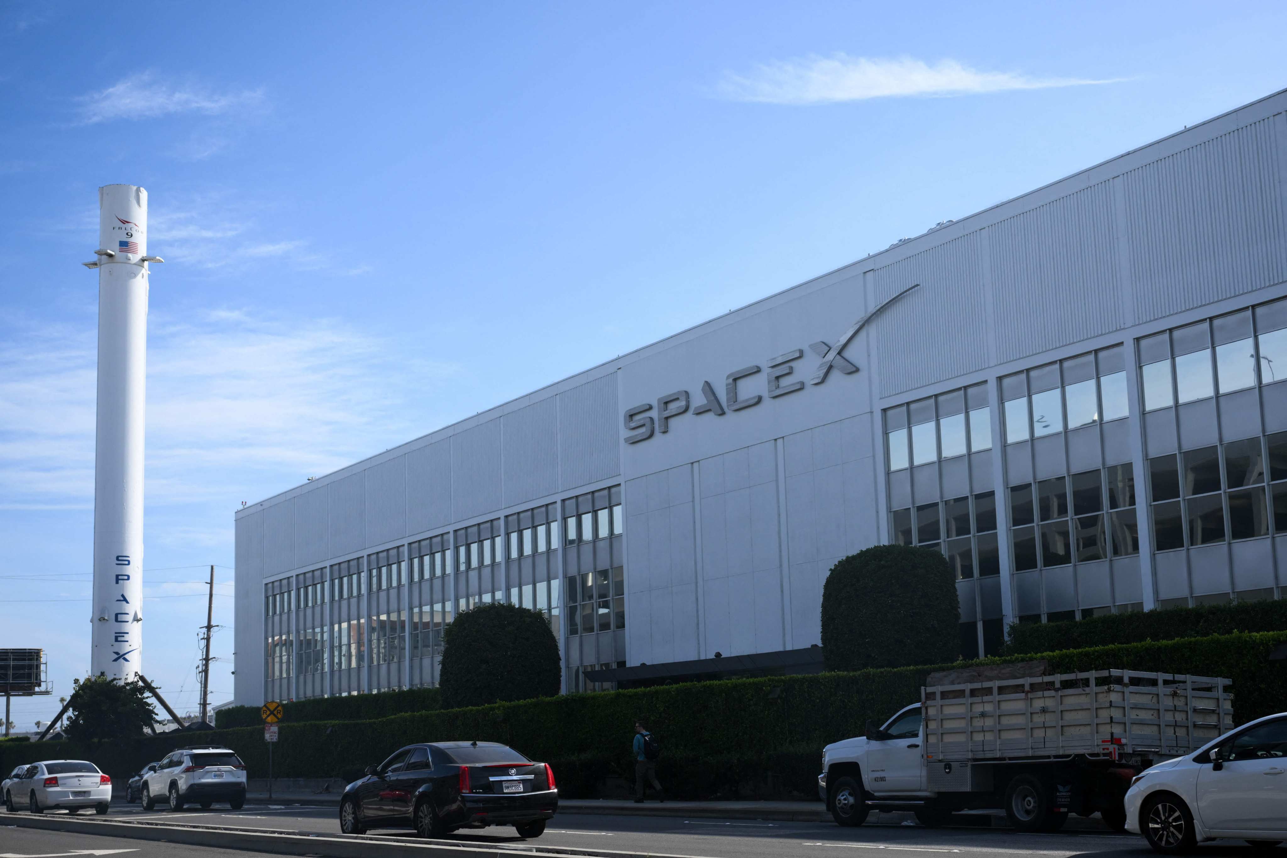 A SpaceX Falcon 9 rocket is displayed outside the company’s facility in Hawthorne, California, on June 8. Photo: AFP