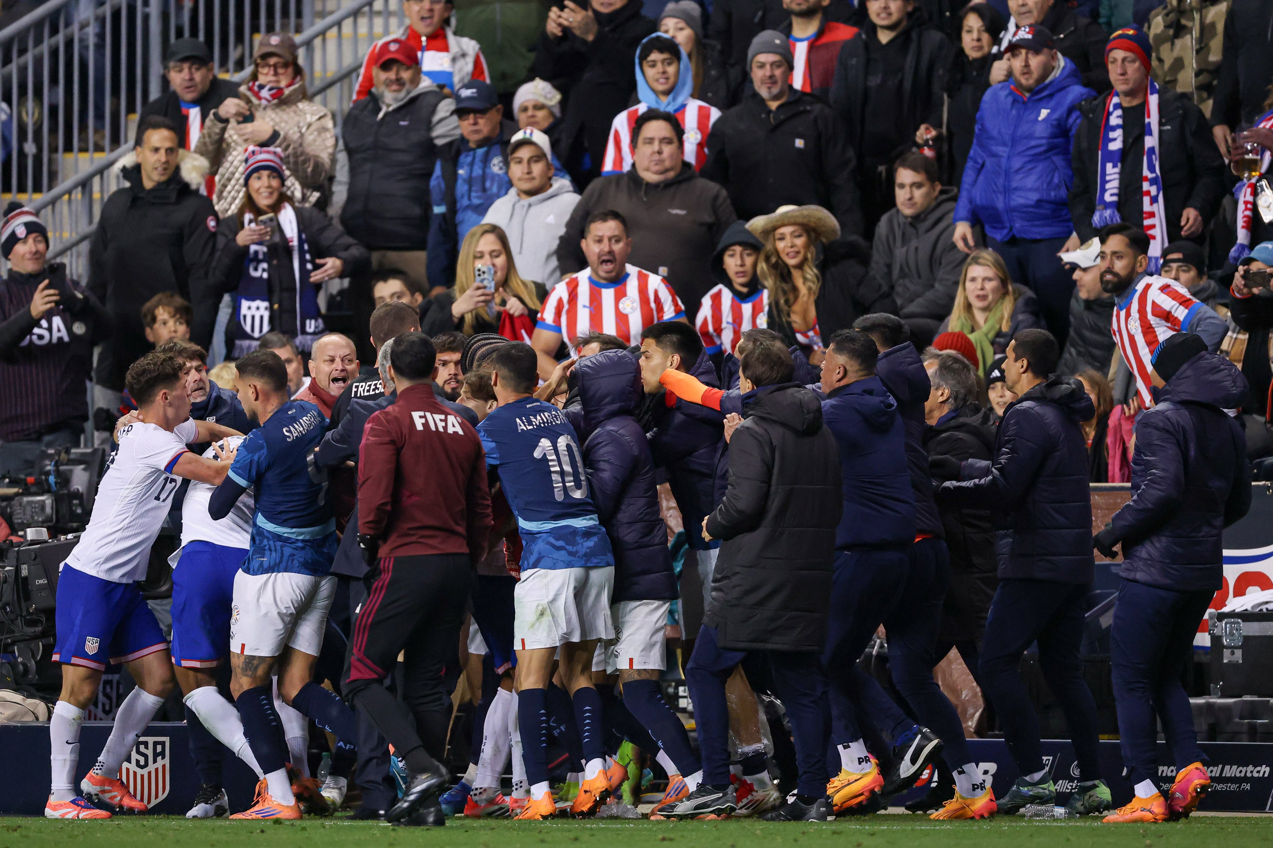 The 2025 friendly match between the USA and Paraguay finished with an injury-time brawl that cleared both benches. Photo: Getty Images