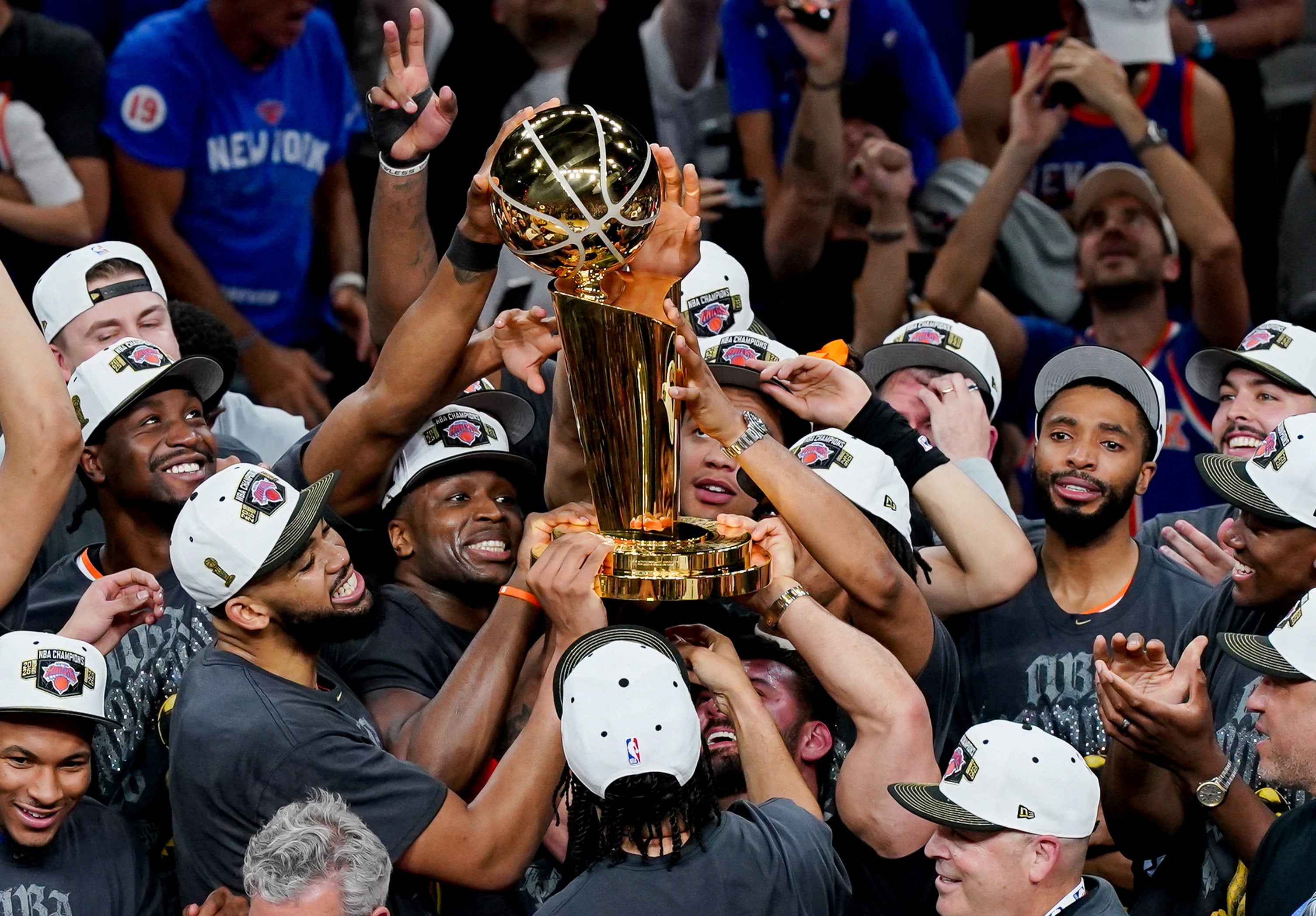 The New York Knicks celebrate after defeating the San Antonio Spurs to win the 2026 NBA Championship. Photo: Reuters