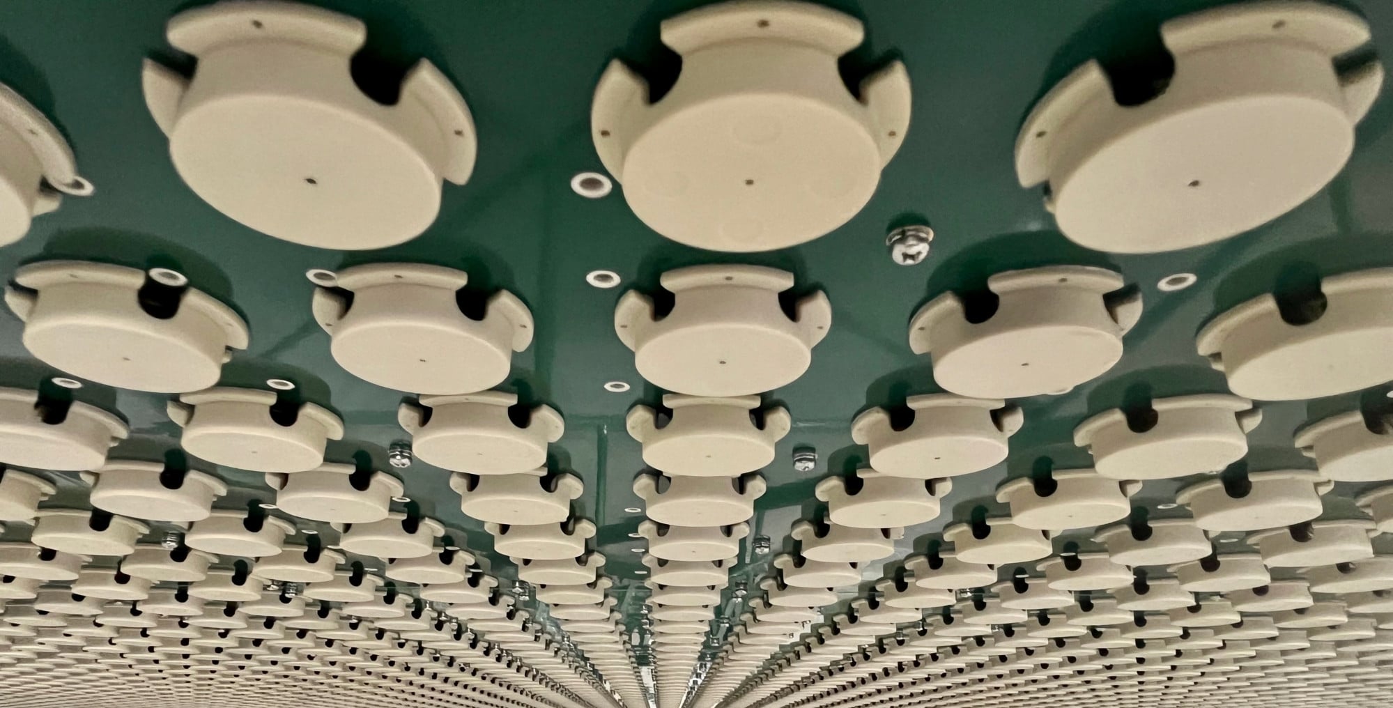A massive transmitting array, which can beam out energy in the form of microwaves. Photo: Ling Xin