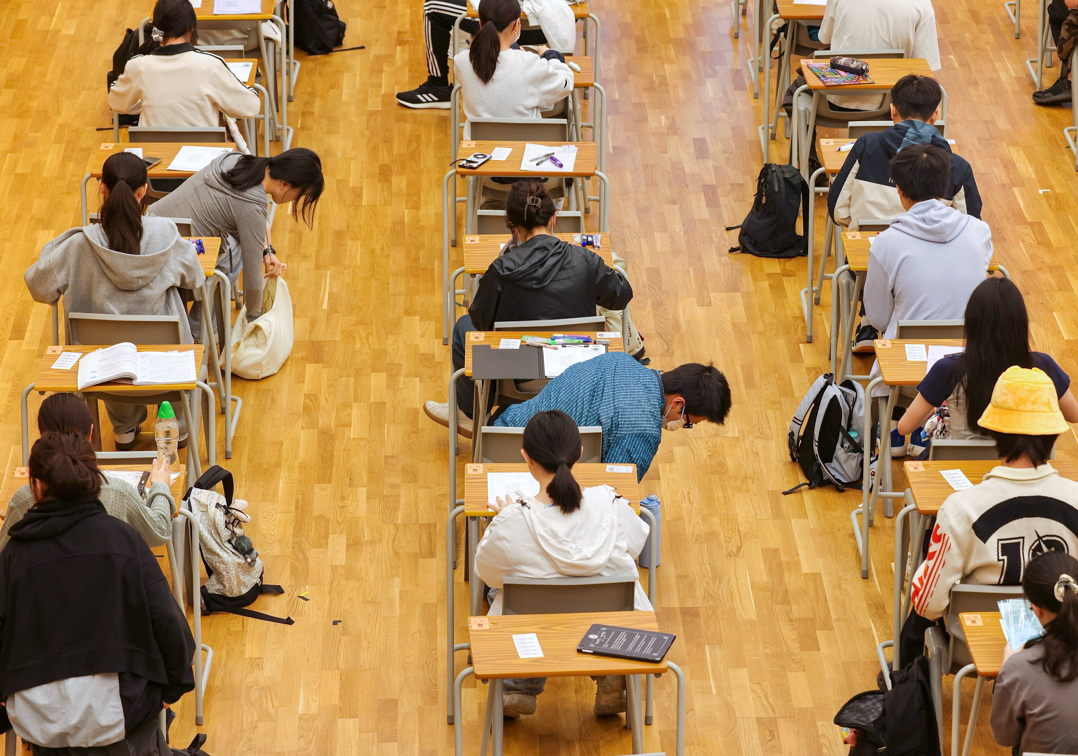 Students sit for the DSE Chinese language paper on April 9. Photo: Handout / SCMP Pictures