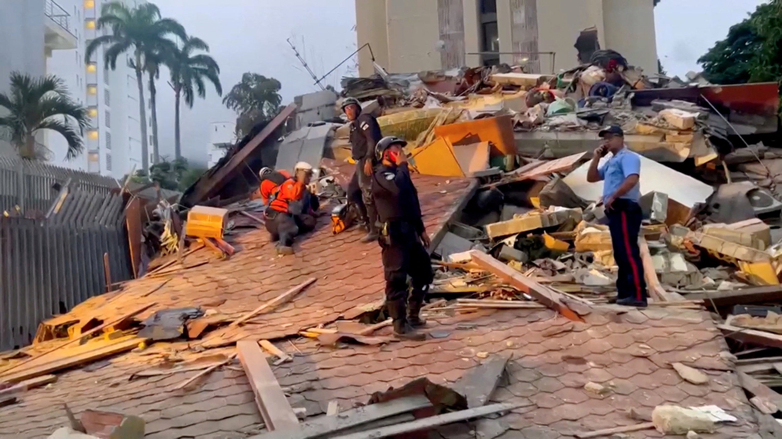 Emergency workers in Caracas. Photo: Reuters