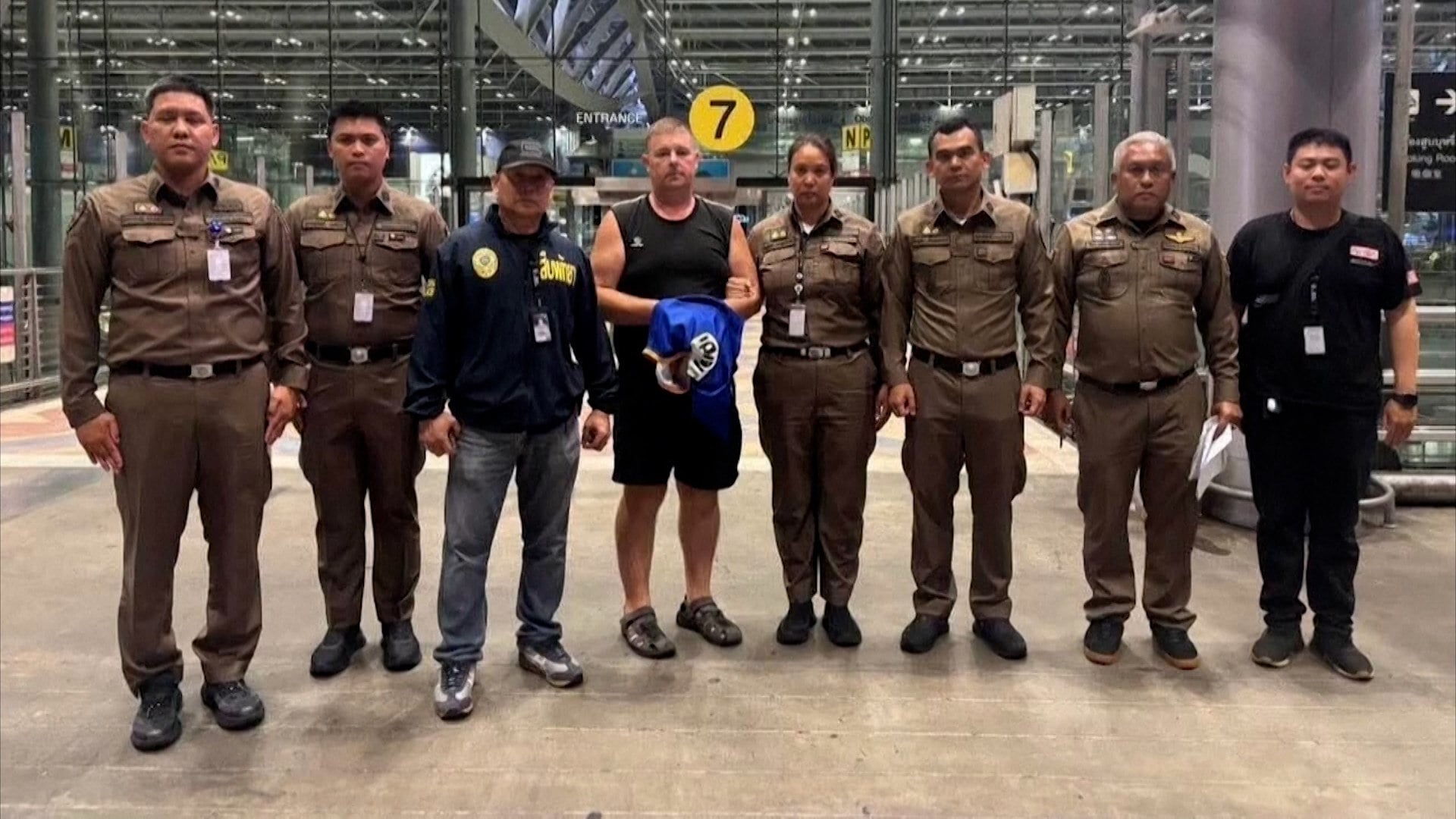Web thumbnail for Family mourns Thai teen girl found dead in suitcase, Australian arrested