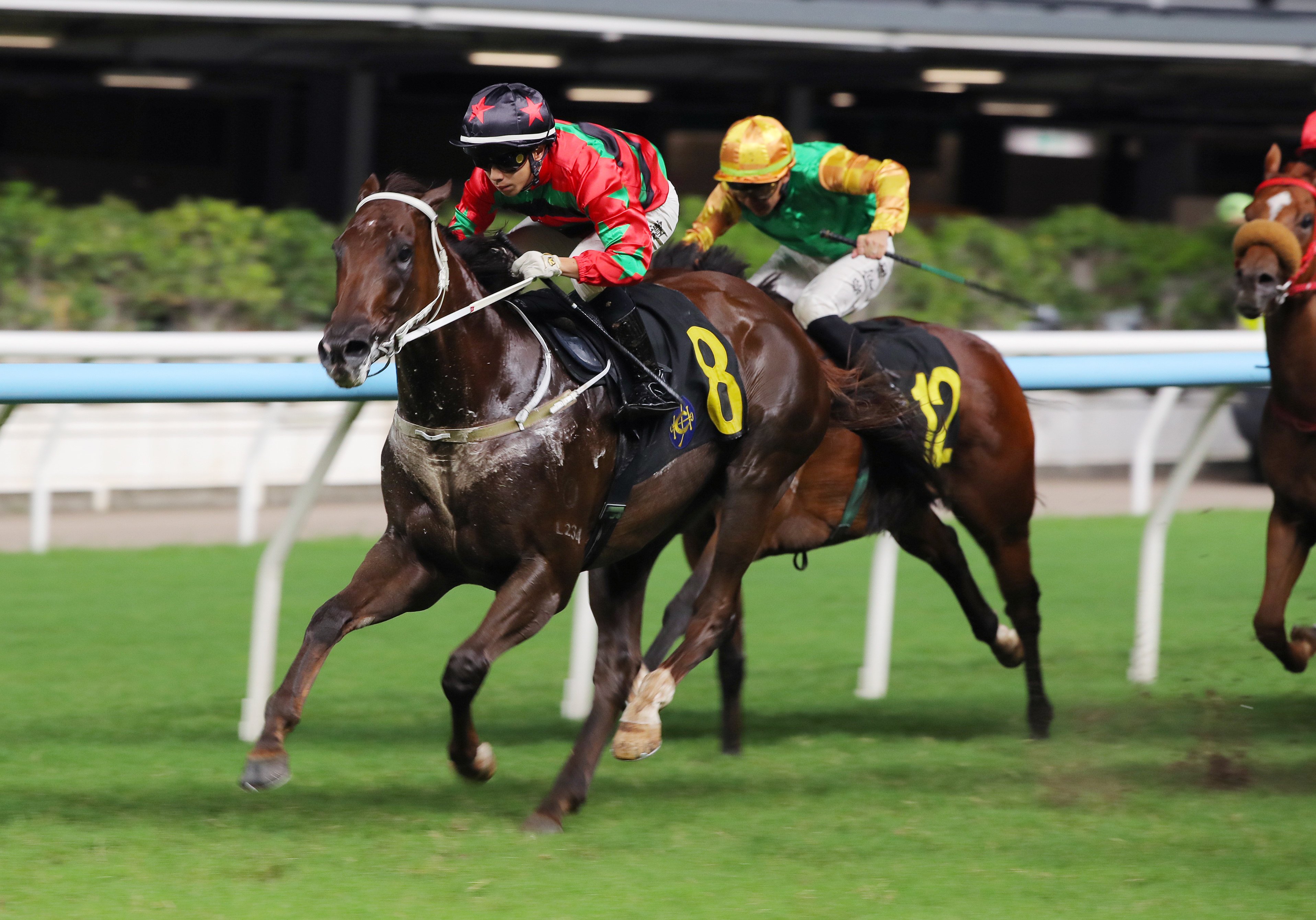 Tycoon Resources, ridden by Angus Chung, wins three in a row at Happy Valley. Photos:  Kenneth Chan