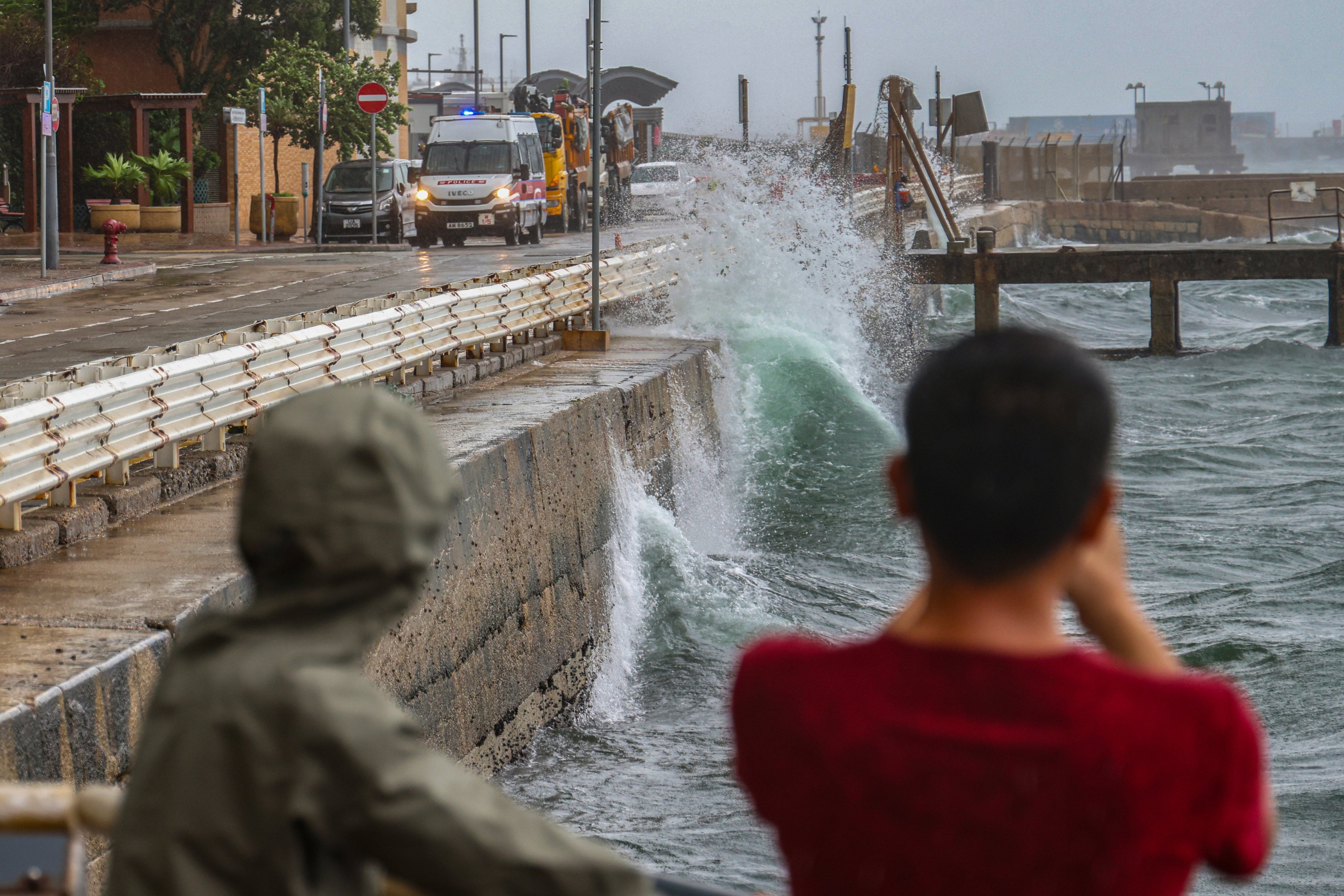 The commission head has also called for the design to take into consideration stronger waves along the waterfront during typhoons. Photo: Eugene Lee