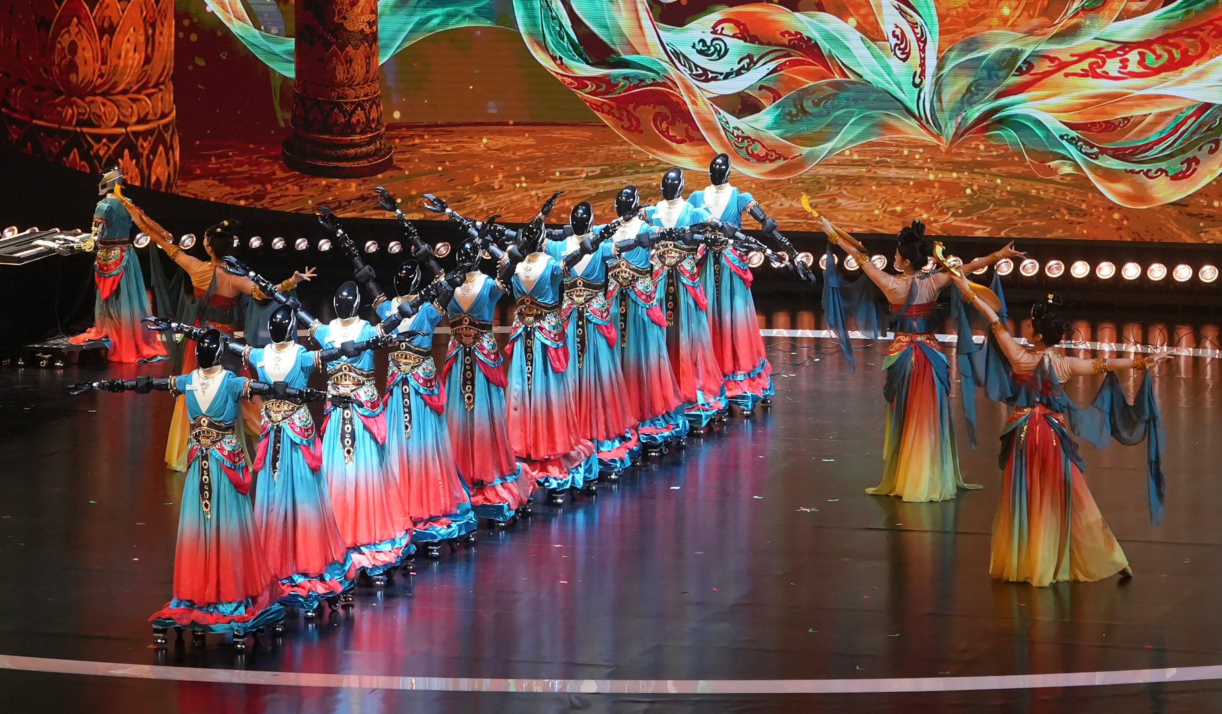 Dancing robots show off their moves at the gala. Photo: Sun Yeung