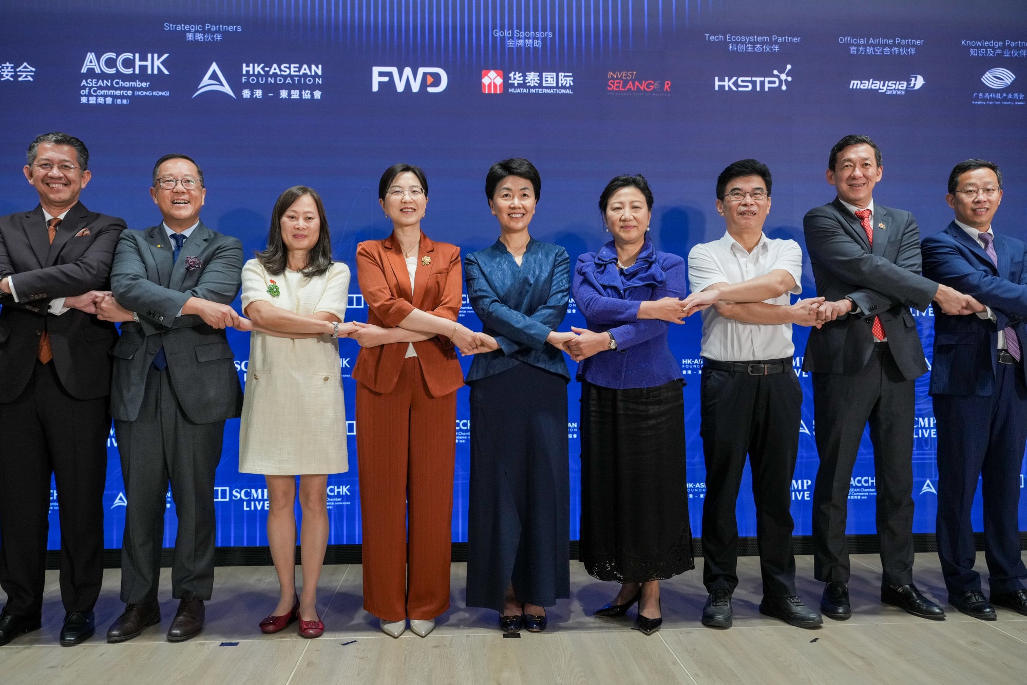 Beijing is more than willing to share its energy technology with Asean countries, Sun Haiyan (centre) stressed. Photo: May Tse Beijing is more than willing to share its energy technology with Asean countries, Sun Haiyan (centre) stressed. Photo: May Tse