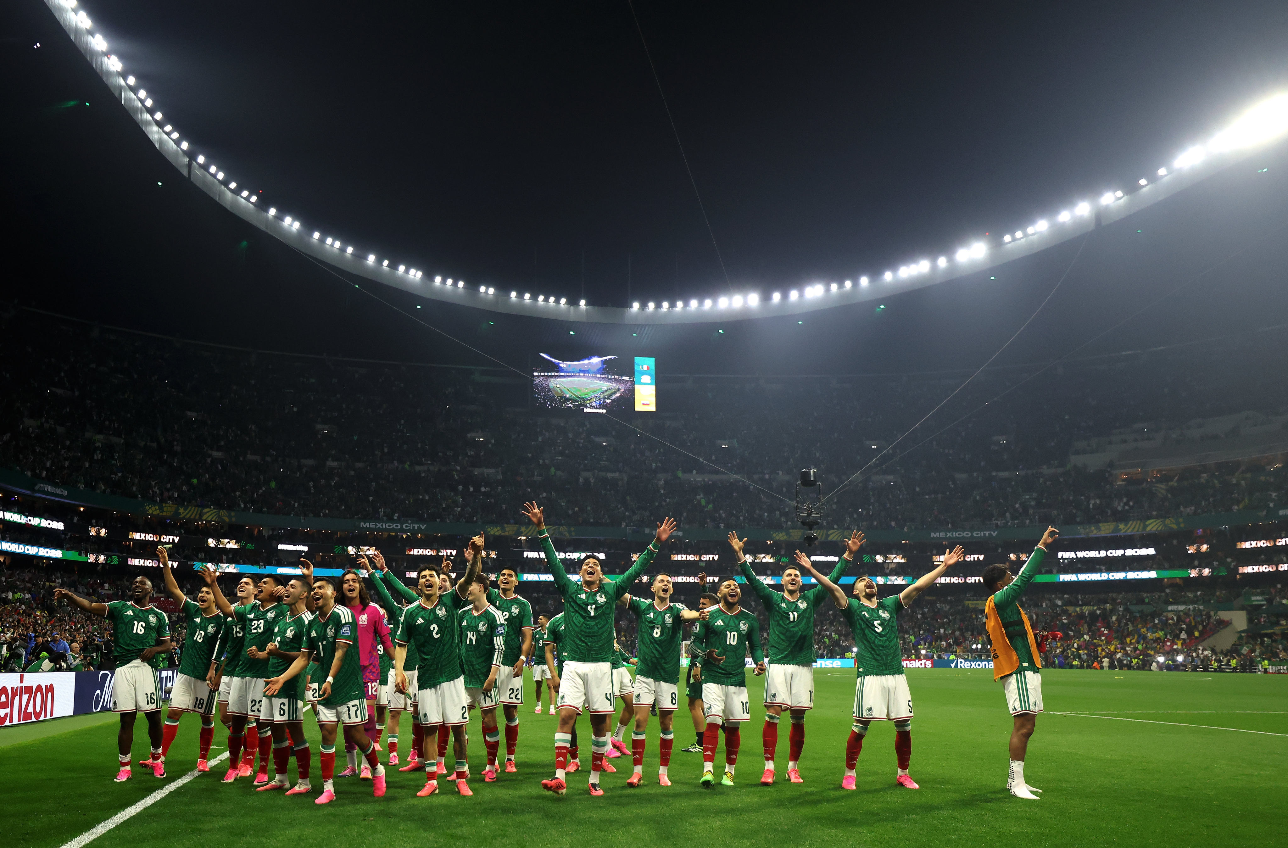 Mexico players celebrate after winning the round-of-32 match against Ecuador at the World Cup. Photo: Xinhua