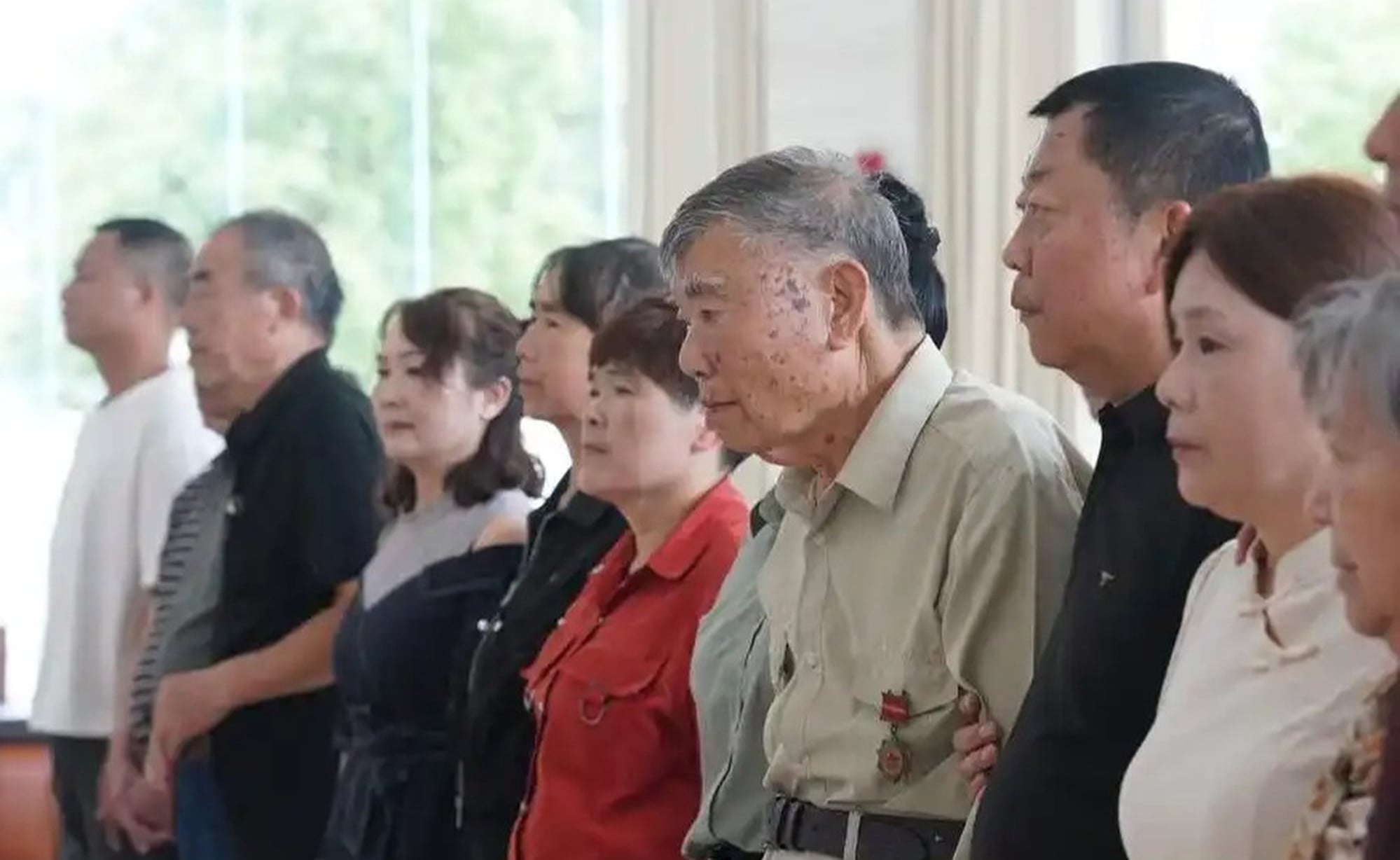 On June 24, the four restored portraits were returned to Liuyang and presented to the martyrs’ families during a memorial ceremony honouring their return. Photo: Handout On June 24, the four restored portraits were returned to Liuyang and presented to the martyrs’ families during a memorial ceremony honouring their return. Photo: Handout