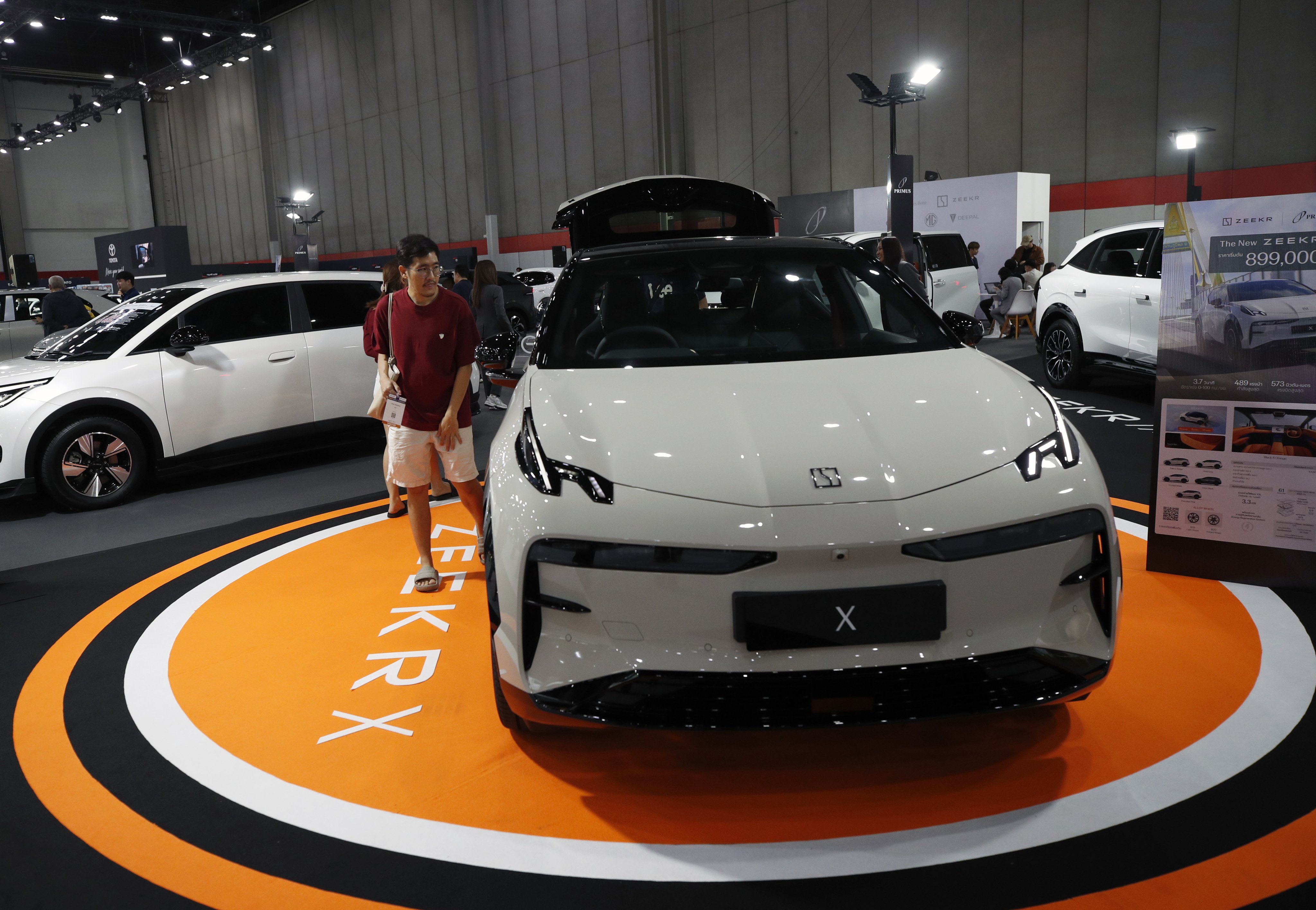 scmp.com - Daniel Ren - New technologies power China's Tesla challengers to monthly sales records