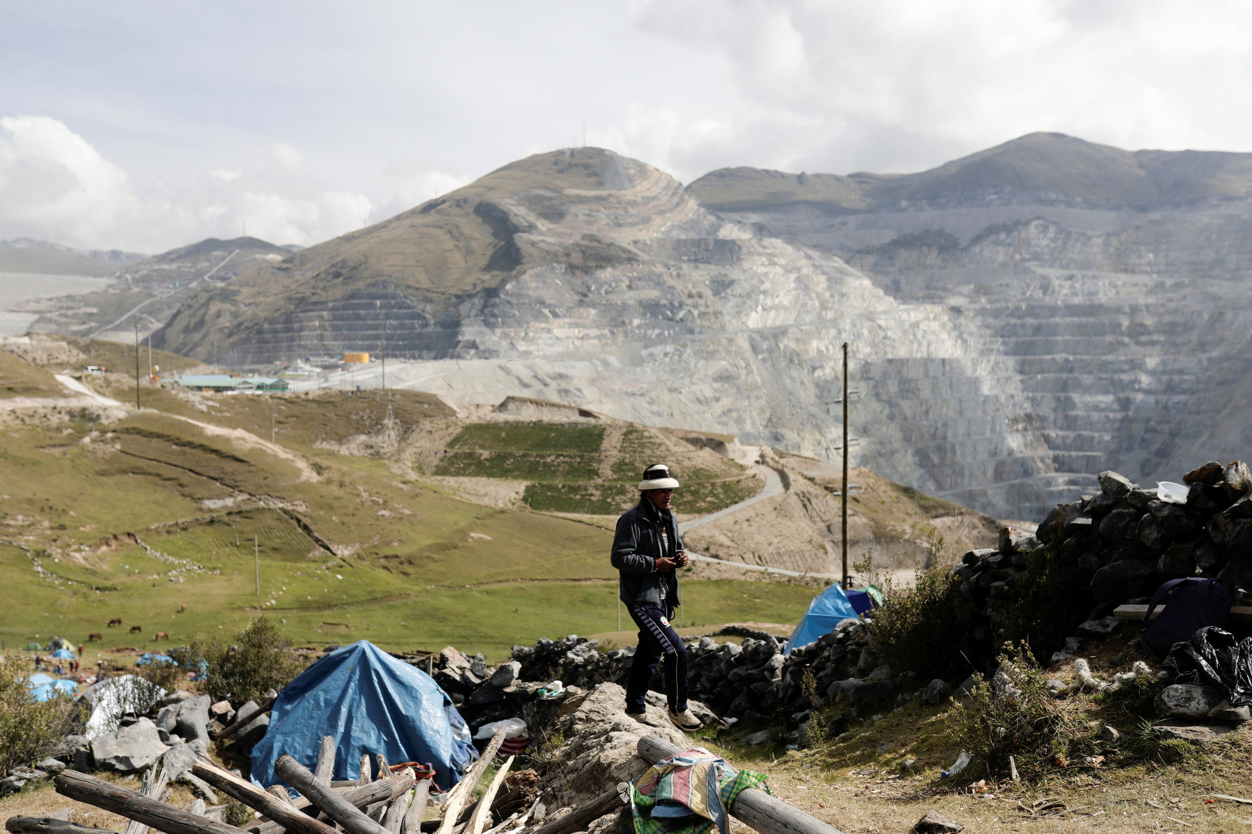 Exports of raw materials such as copper are a mainstay of the Peruvian economy. Photo: Reuters