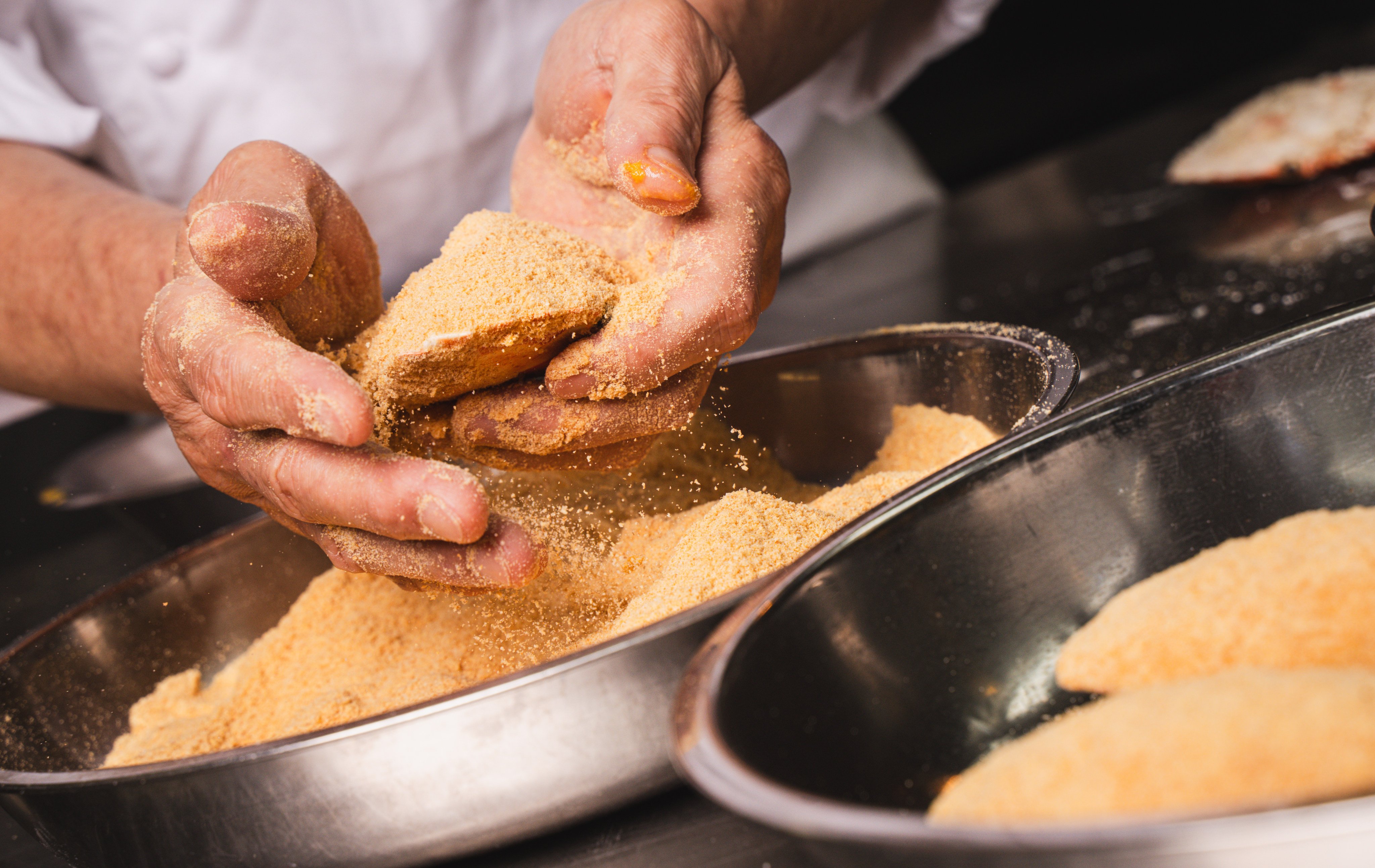 The stuffed crab shell at Seventh Son is dipped in egg and breadcrumbs twice before being fried. Photo: Alexander Mak