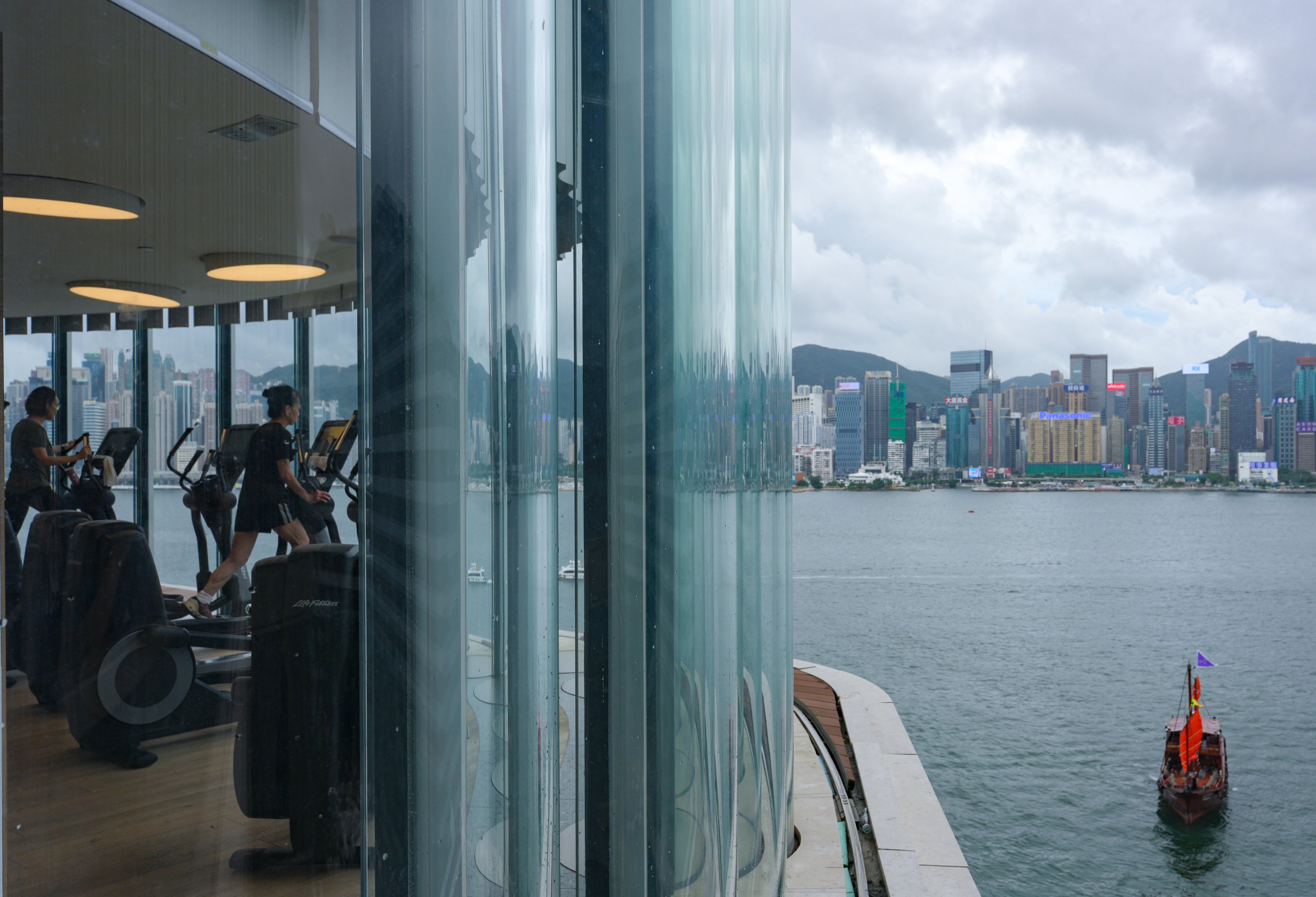 The government’s proposals include a statutory seven-day cooling-off period and a 14-day refund window for fitness and beauty contracts. Photo: Jelly Tse