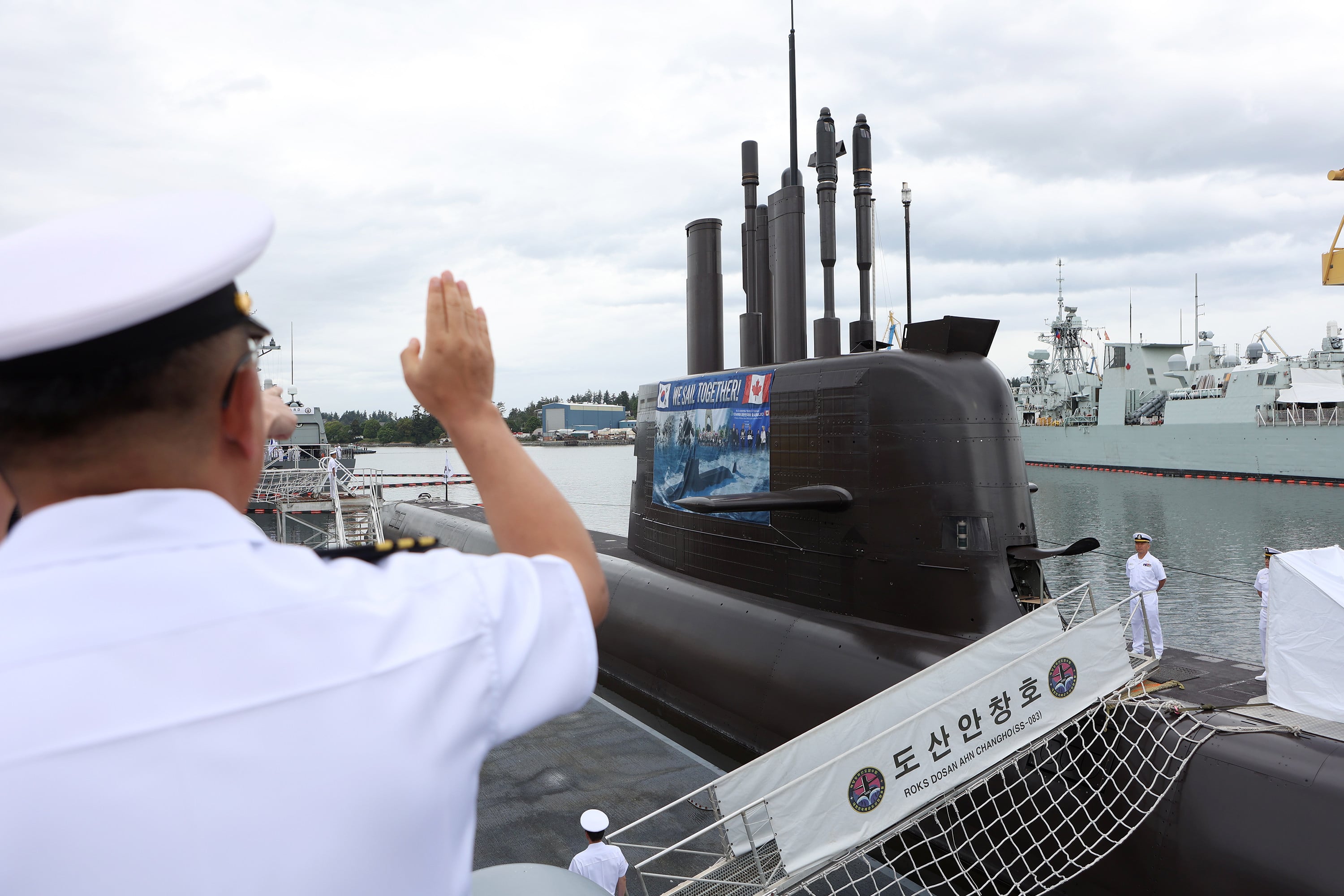 The Royal Canadian navy hosts the South Korean navy’s Dosan Ahn Chang-ho during a welcome ceremony in Esquimalt, British Columbia, on May 25. Photo: The Canadian Press/AP