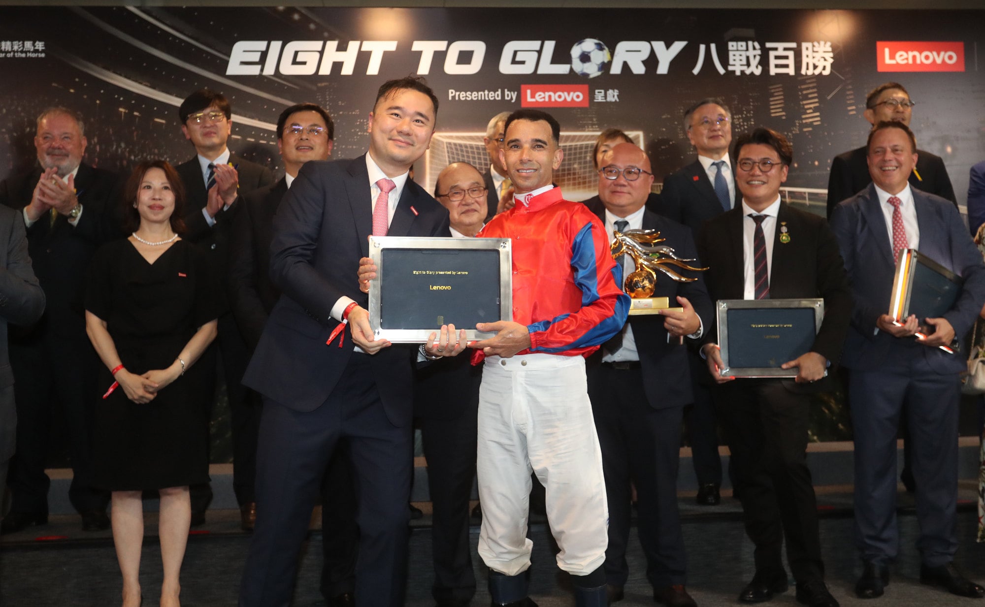 Joao Moreira celebrates Forza Toro's victory at Eight To Glory. Joao Moreira celebrates Forza Toro's victory at Eight To Glory.