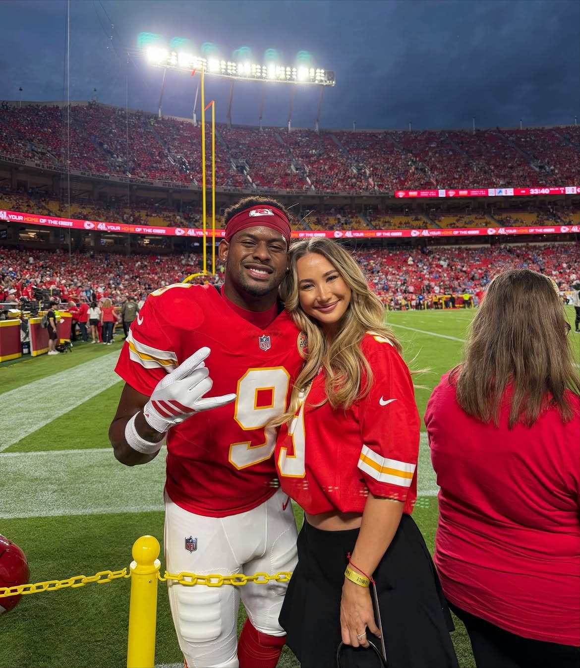 Laura Kruk just tied the knot with JuJu Smith-Schuster, with Taylor Swift and others in attendance. Photo: @laura_kruk/Instagram