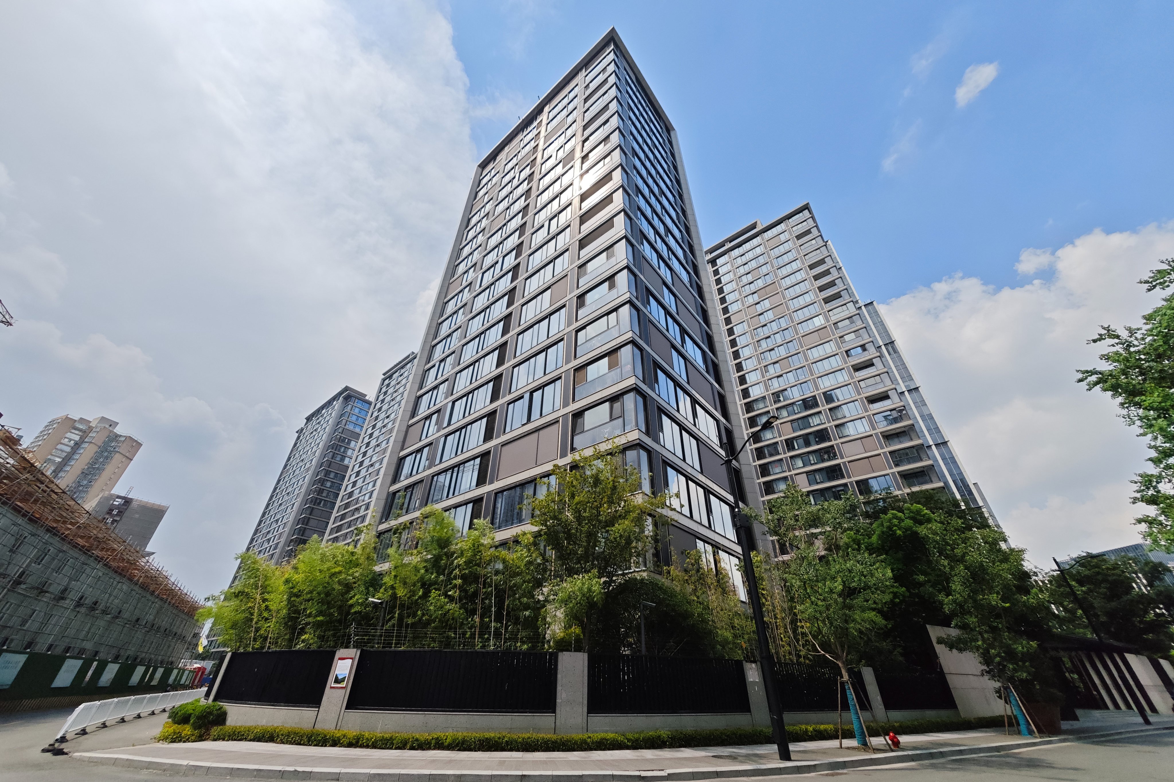 The Heiper luxury housing development at the Greenland Bund Centre in Shanghai’s Huangpu district. Photo: CFOTO/Future Publishing via Getty Images