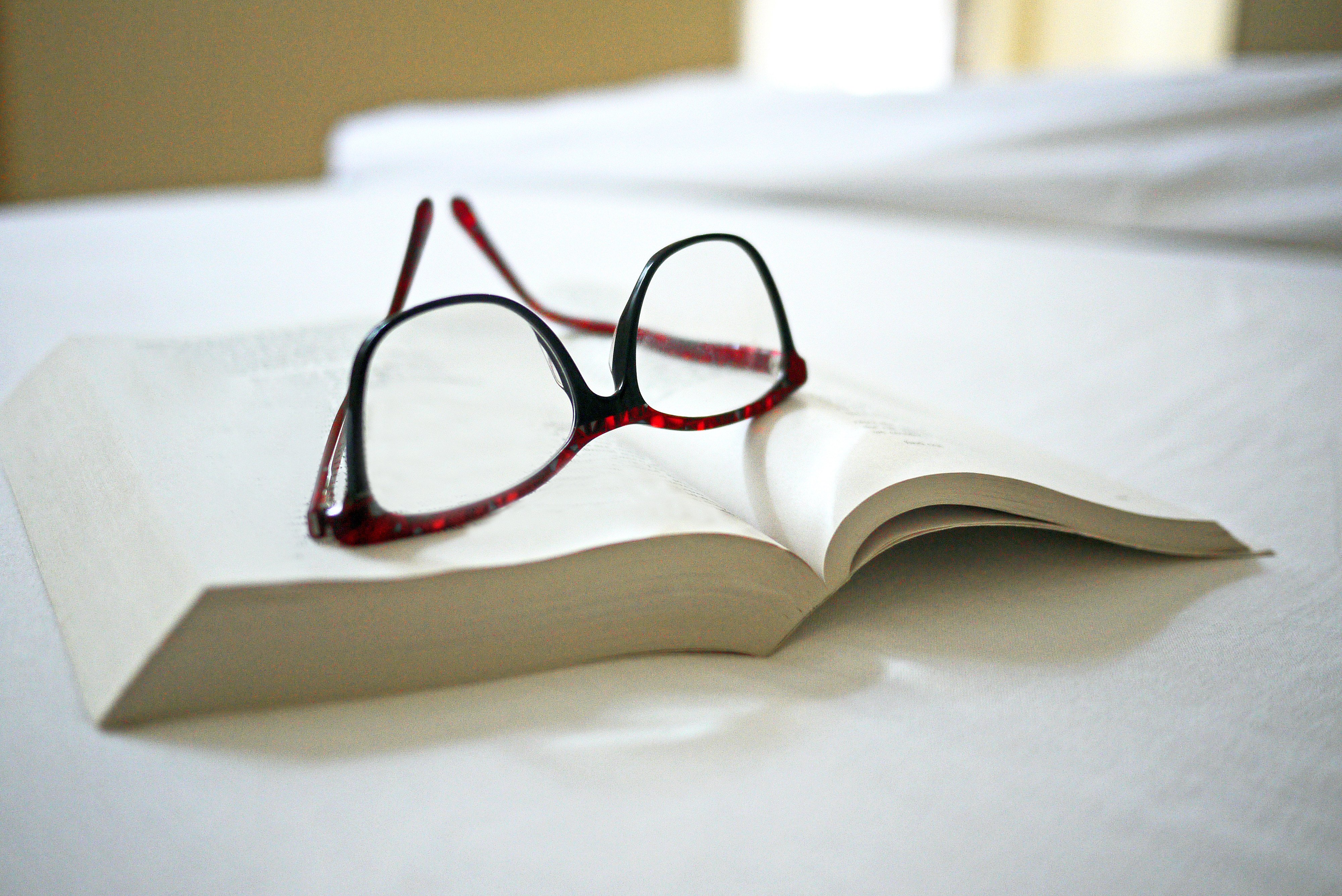 The watchdog found that most glasses lacked the labelling and warning statements required under European standards. Photo: Getty Images