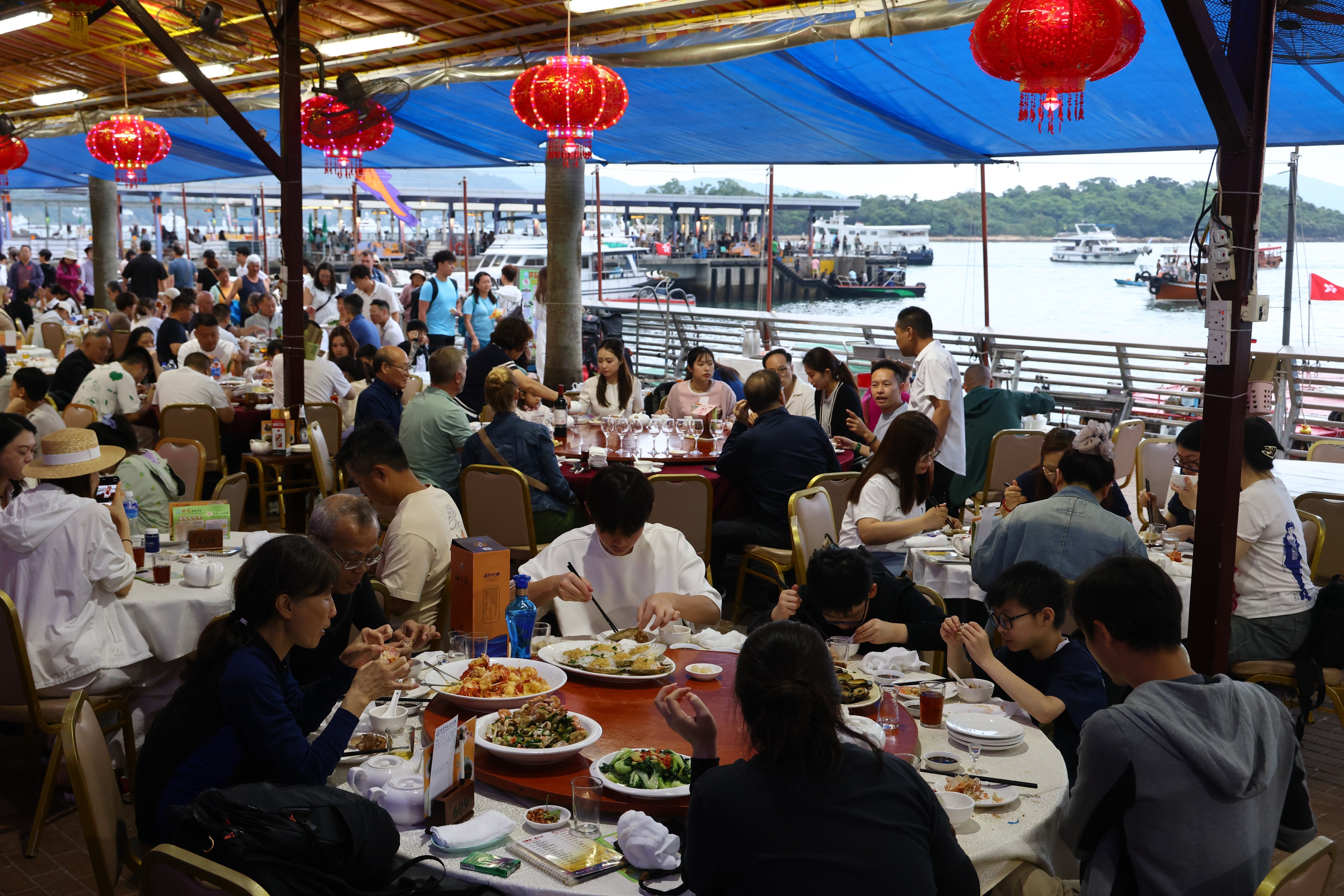 Tourists pack seafood restaurants in Sai Kung on May 2, during the Labour Day golden week holiday. Photo: Dickson Lee