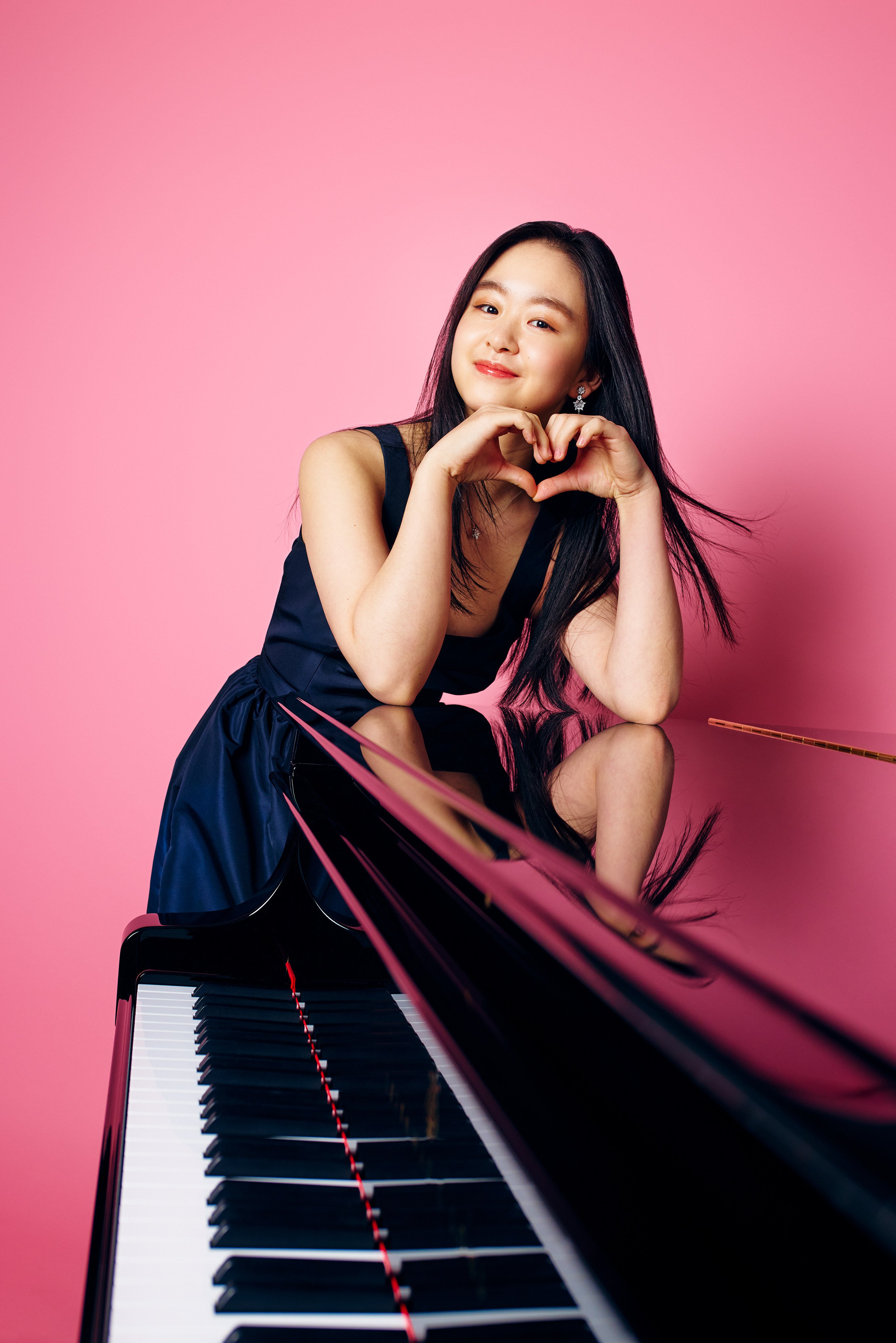 Lyu Tianyao, a 17-year-old Chinese classical pianist who is already a Chopin Competition finalist, recently signed a multi-album deal with Decca Classics. Details of her debut album, which will centre on Chopin, will be announced soon. Photo: courtesy of Universal Music Group