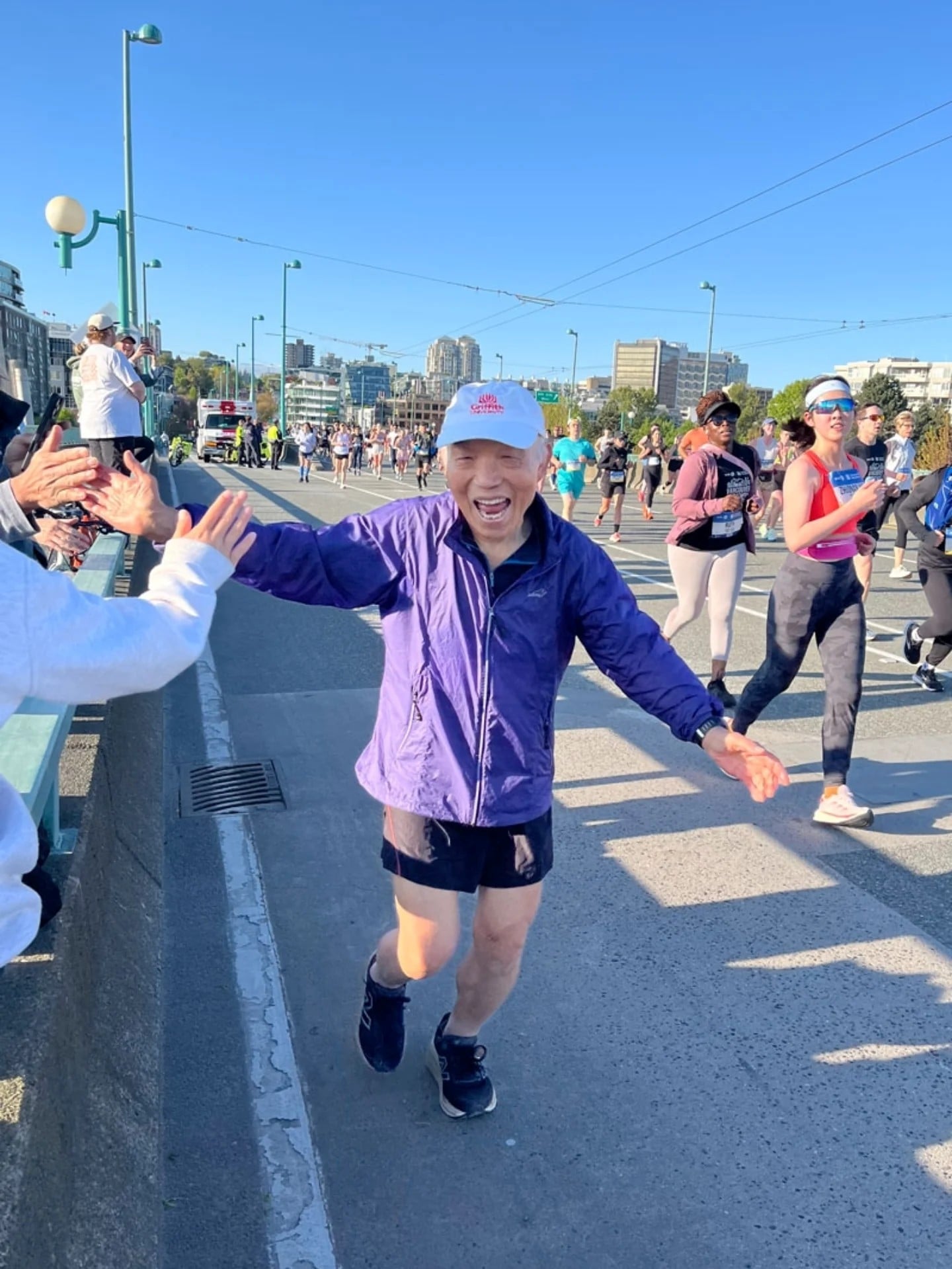 Yul Kwon, 90, runs in the BMO Vancouver Marathon half marathon race in May. 
Photo: Instagram/bmovanmarathon