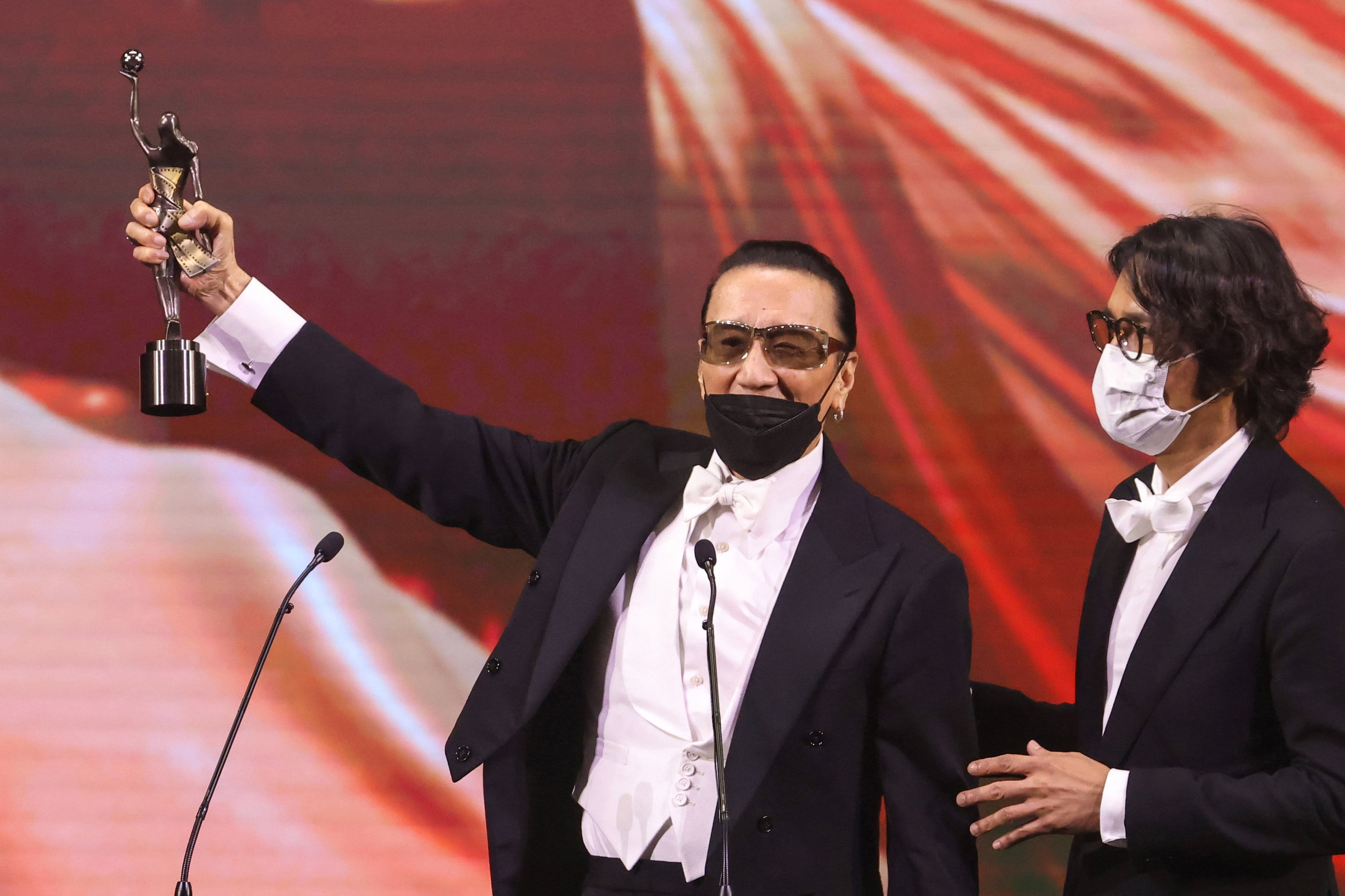Tse wins best actor at the 40th Hong Kong Film Awards in 2022. Photo: Dickson Lee