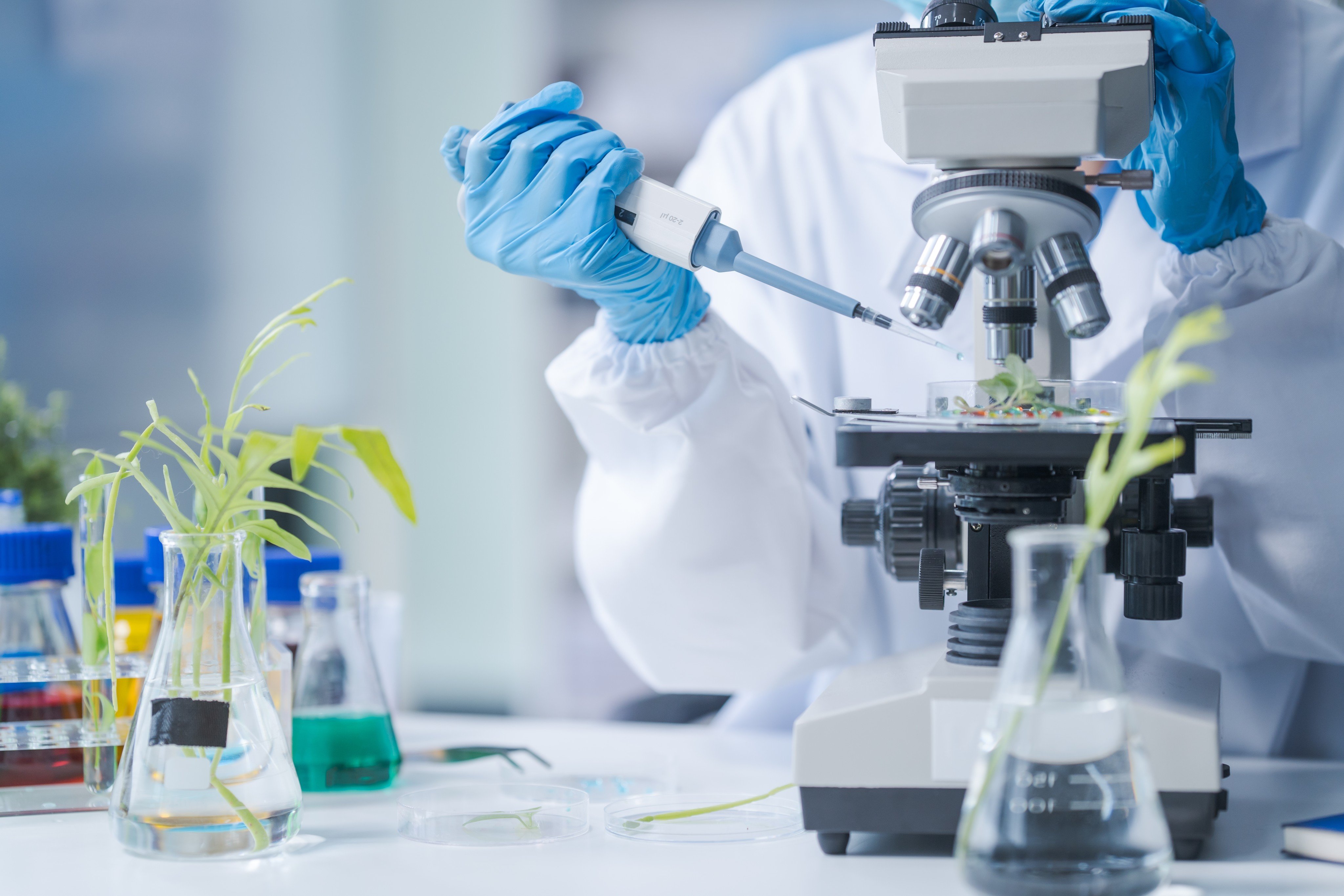 scmp.com - Julie Zhang - Healthcare IPO wave: US biotech firm picks Hong Kong over Nasdaq for listing