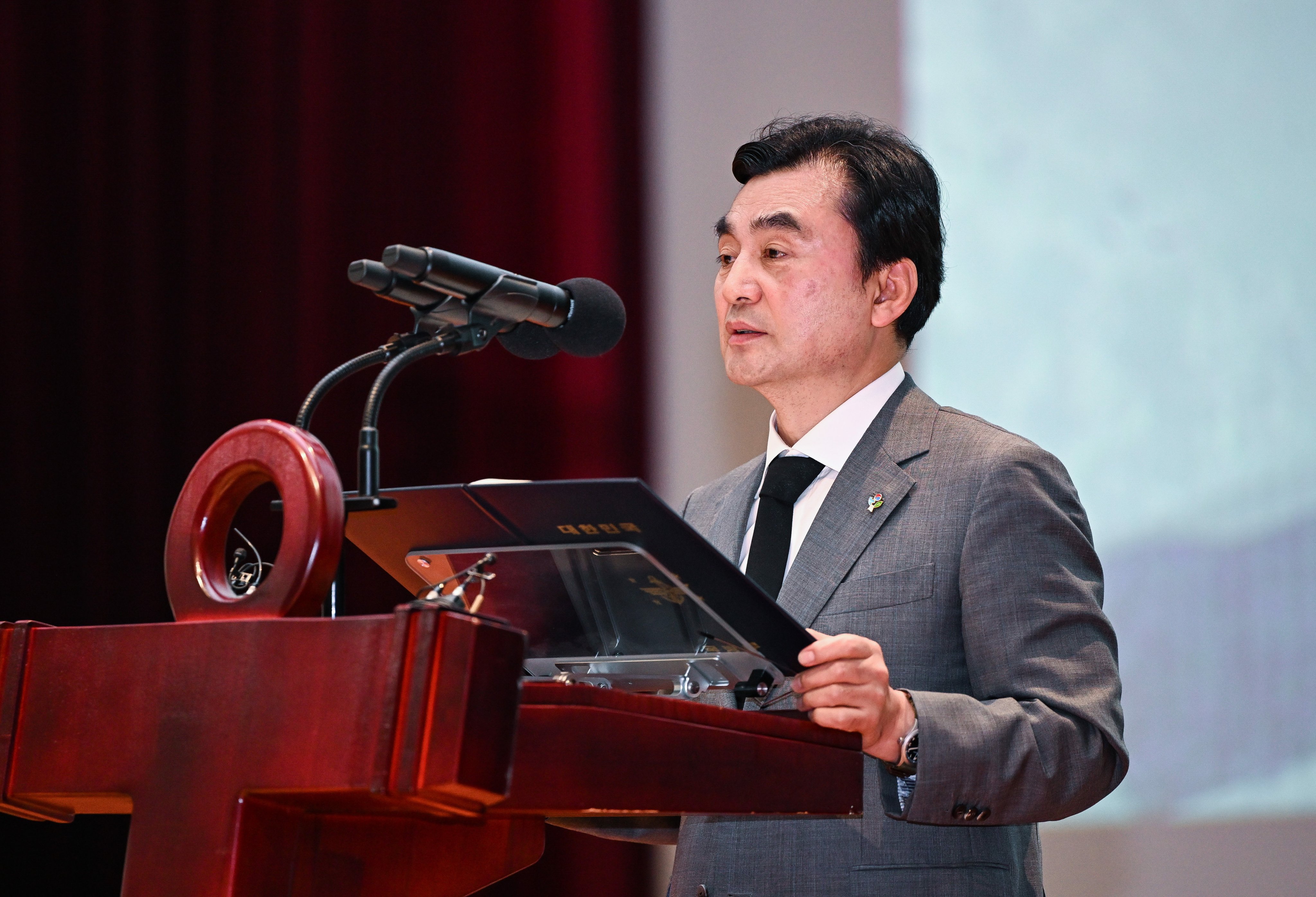 South Korean Defence Minister Ahn Gyu-back speaks during a ceremony at the navy’s 2nd Fleet Command in Pyeongtaek on June 29. Photo: Yonhap/EPA