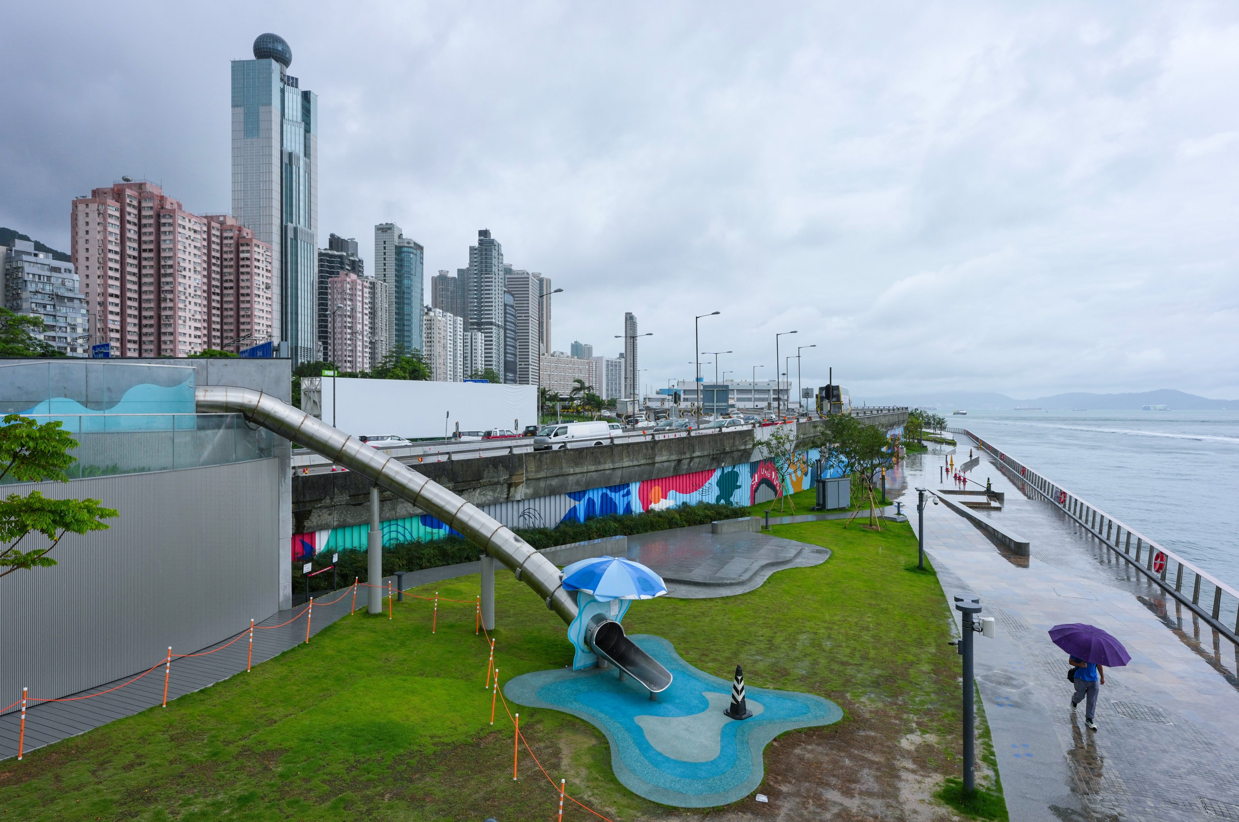 Sai Ying Pun and other neighbourhoods close to the University of Hong Kong have seen a large influx of mainland students. Photo: SCMP/Karma Lo